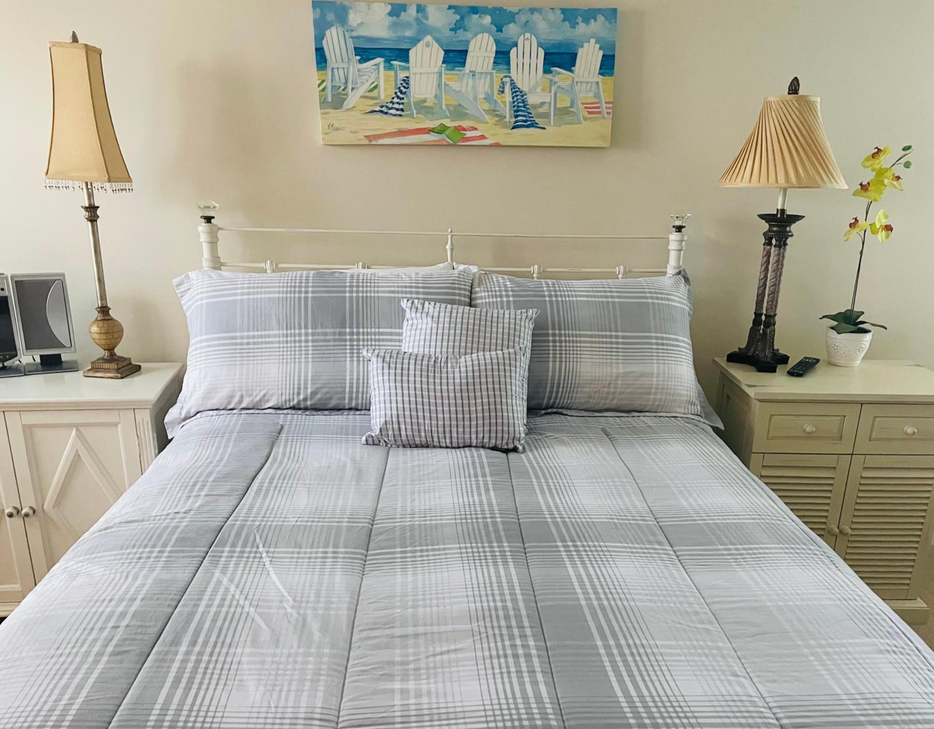 Spacious Beachview End Unit in Legacy Tower 1 -1001 - 3 bedroom 3 bath condo