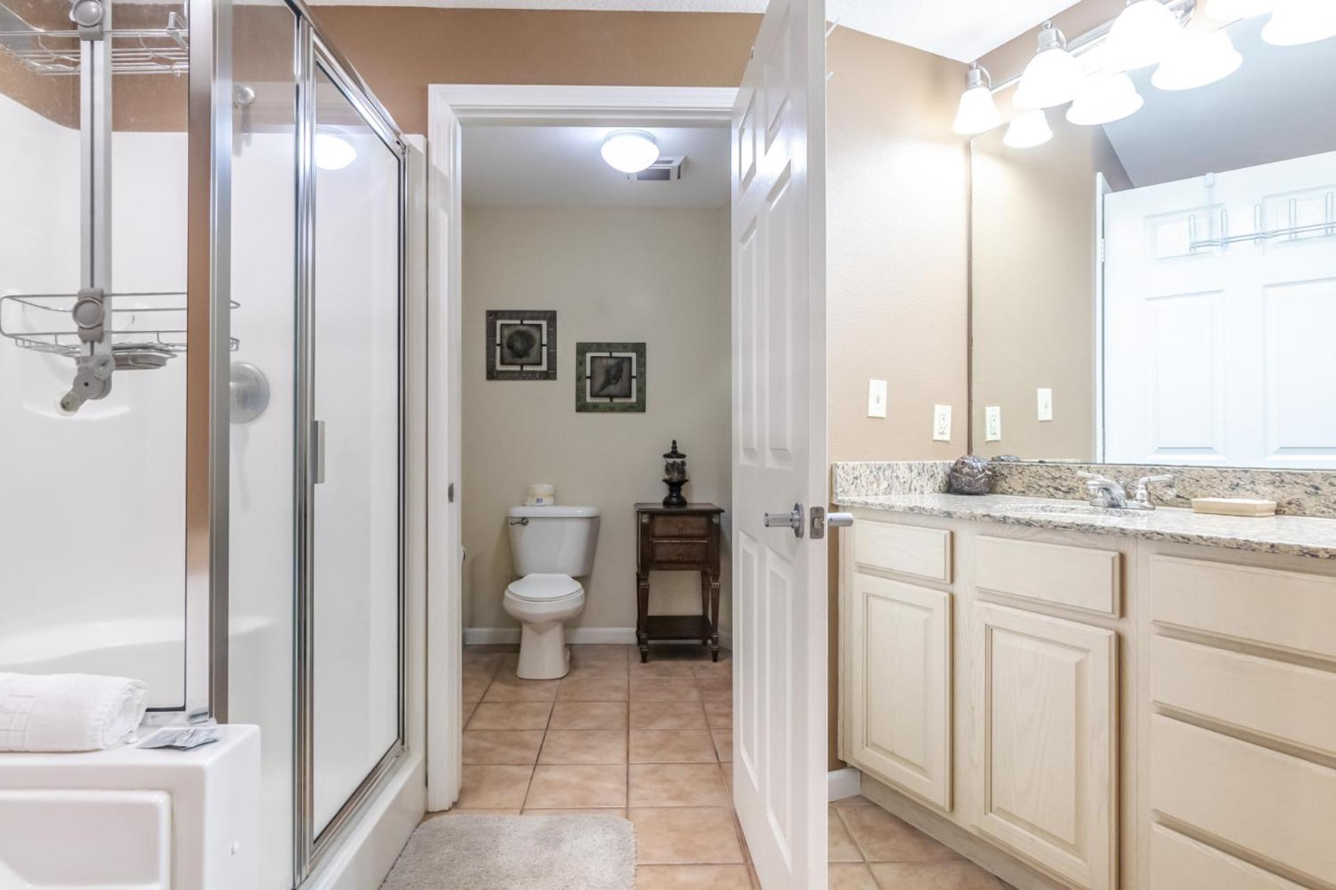 Spacious Beachview End Unit in Legacy Tower 2 -809 - 3 bedroom 3 bath condo