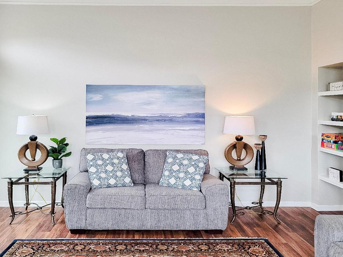 Legacy Villa 1306 - 2 bedroom 2 bath with garage in beachside neighborhood