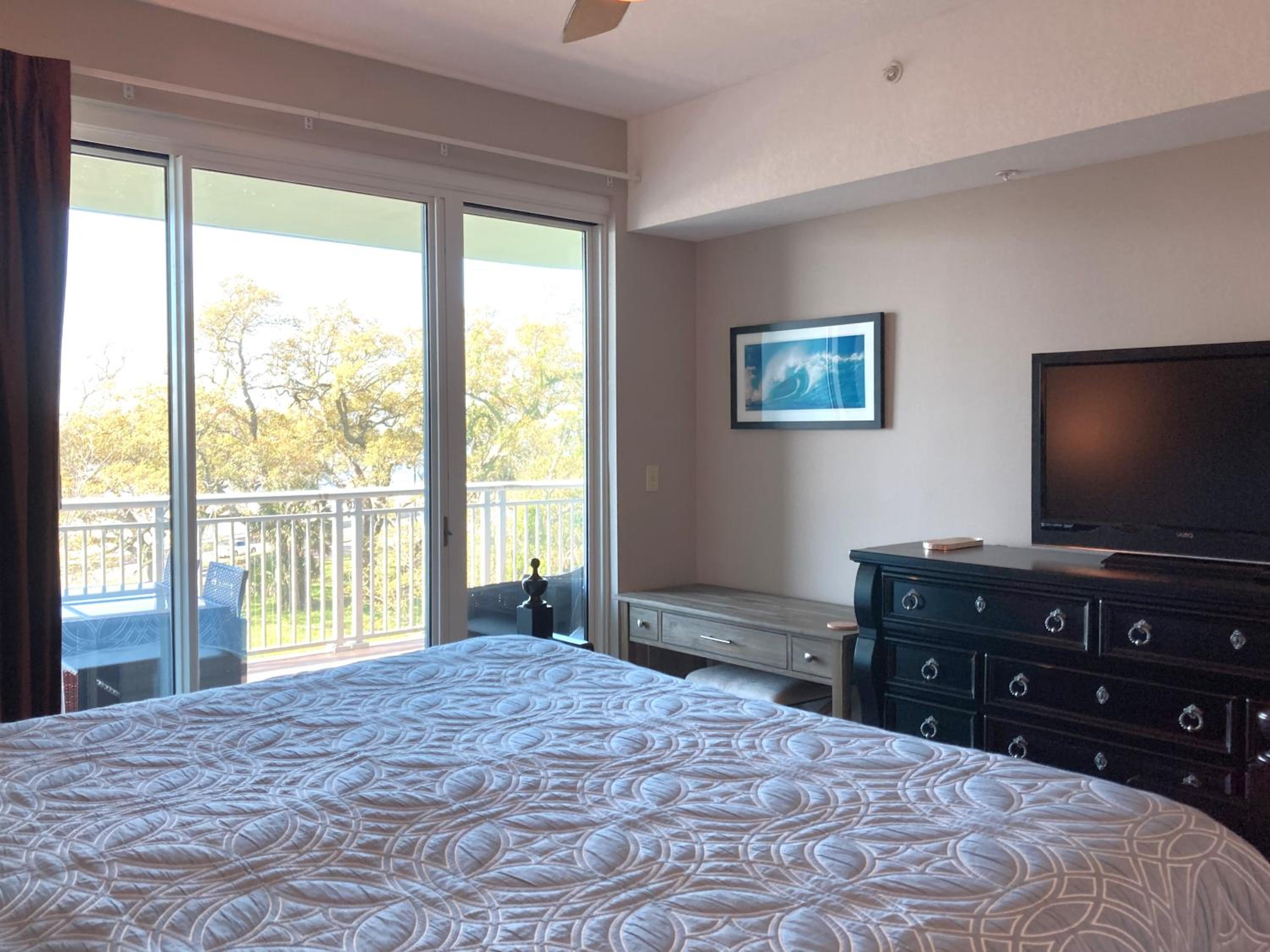Quiet Beachview End Unit in Legacy Tower 2 -309 - 3 bedroom 3 bath condo