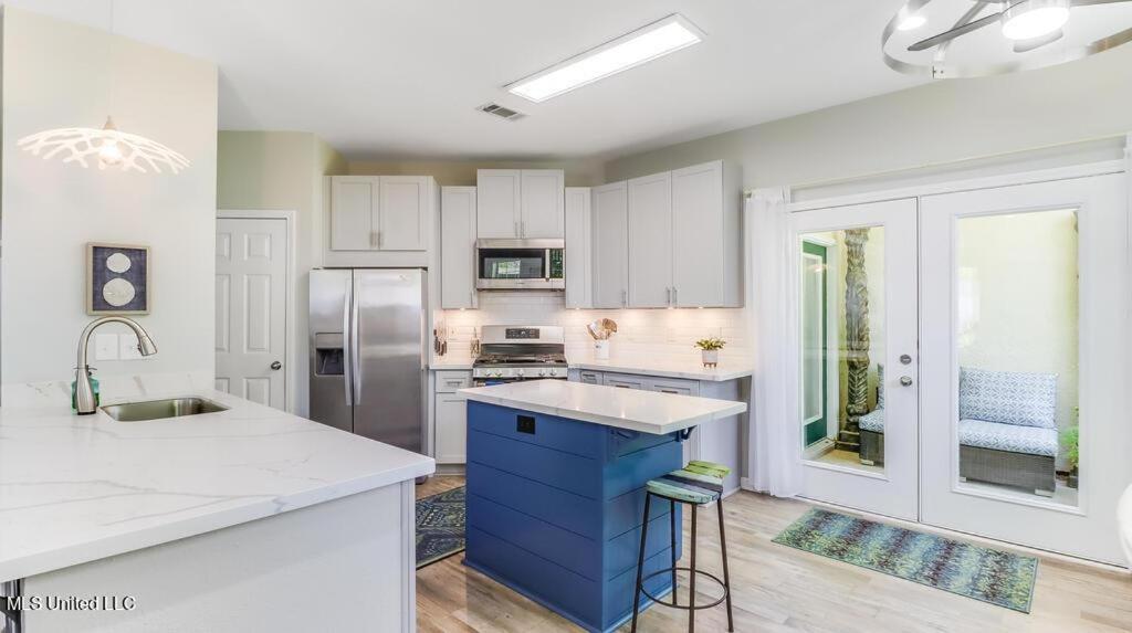 Legacy Villa 2602 - 3 bedroom 2 bath with garage in beachside neighborhood