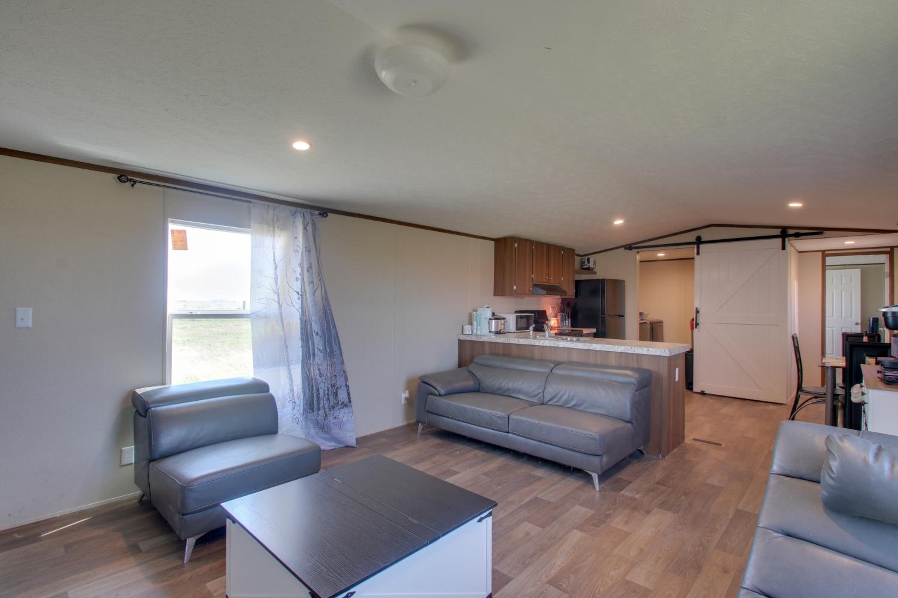 Secluded El Reno Retreat w/ Private Fishing Lake!