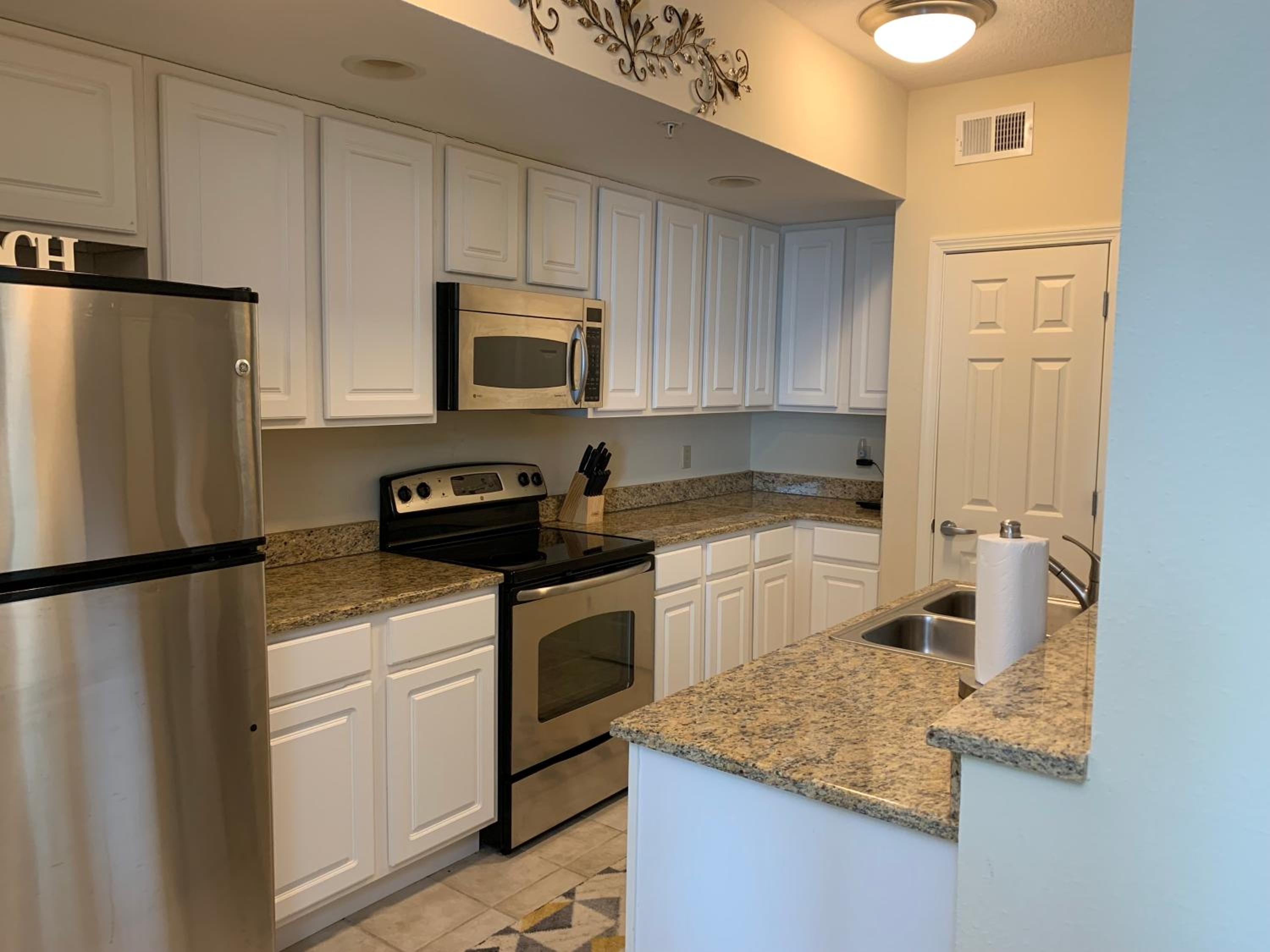 Beachview Condo at Legacy Tower 2 -1204 - fully furnished 2 bedroom 2 bath