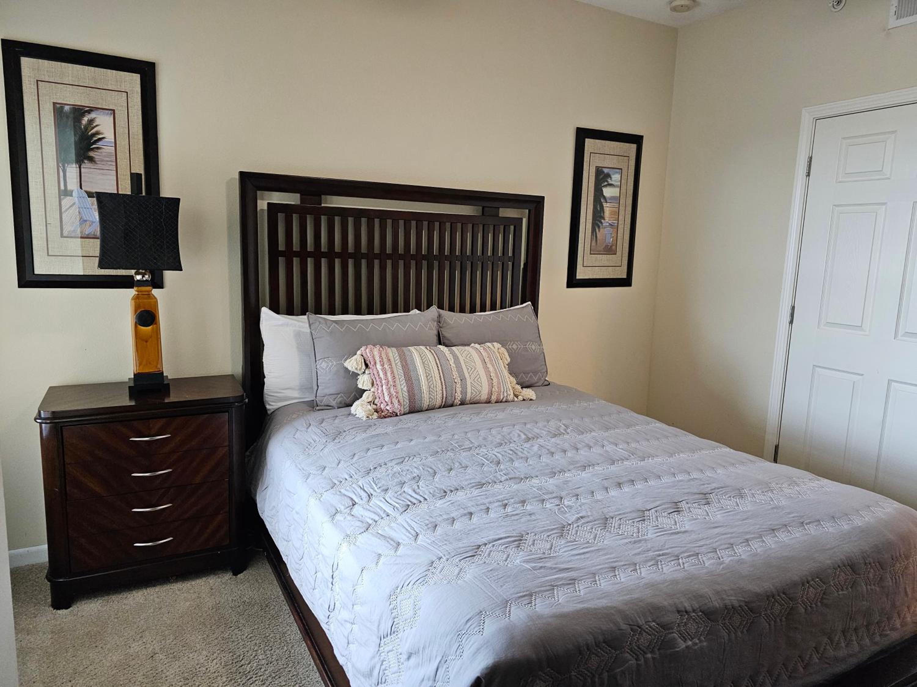 Beachview Condo at Legacy Tower 2 -708 - fully furnished 2 bedroom 2 bathroom