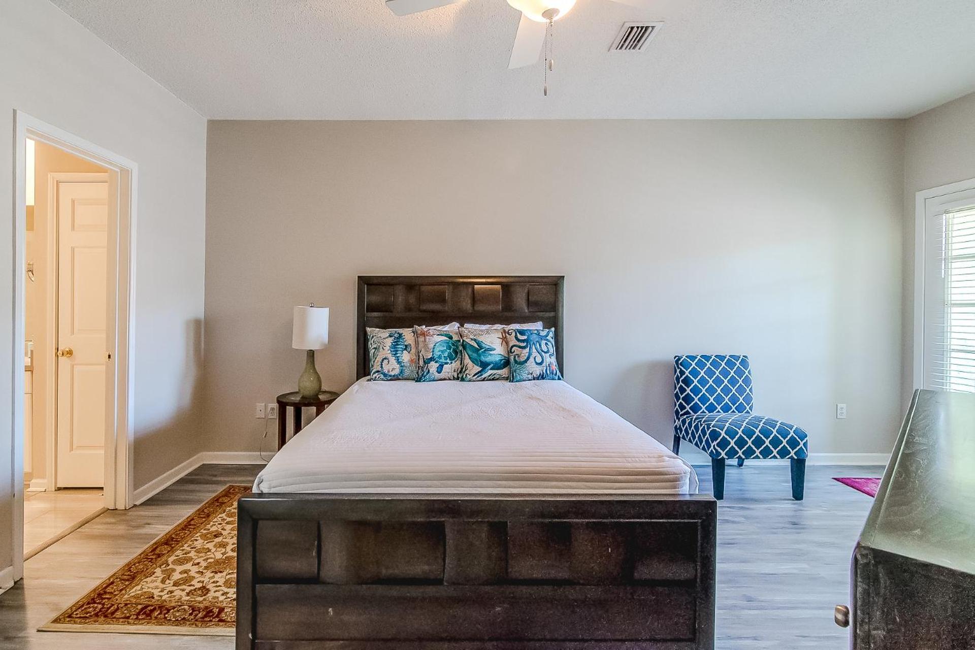 Legacy Villa 506 - 2 bedroom 2 bath with garage in beachside neighborhood
