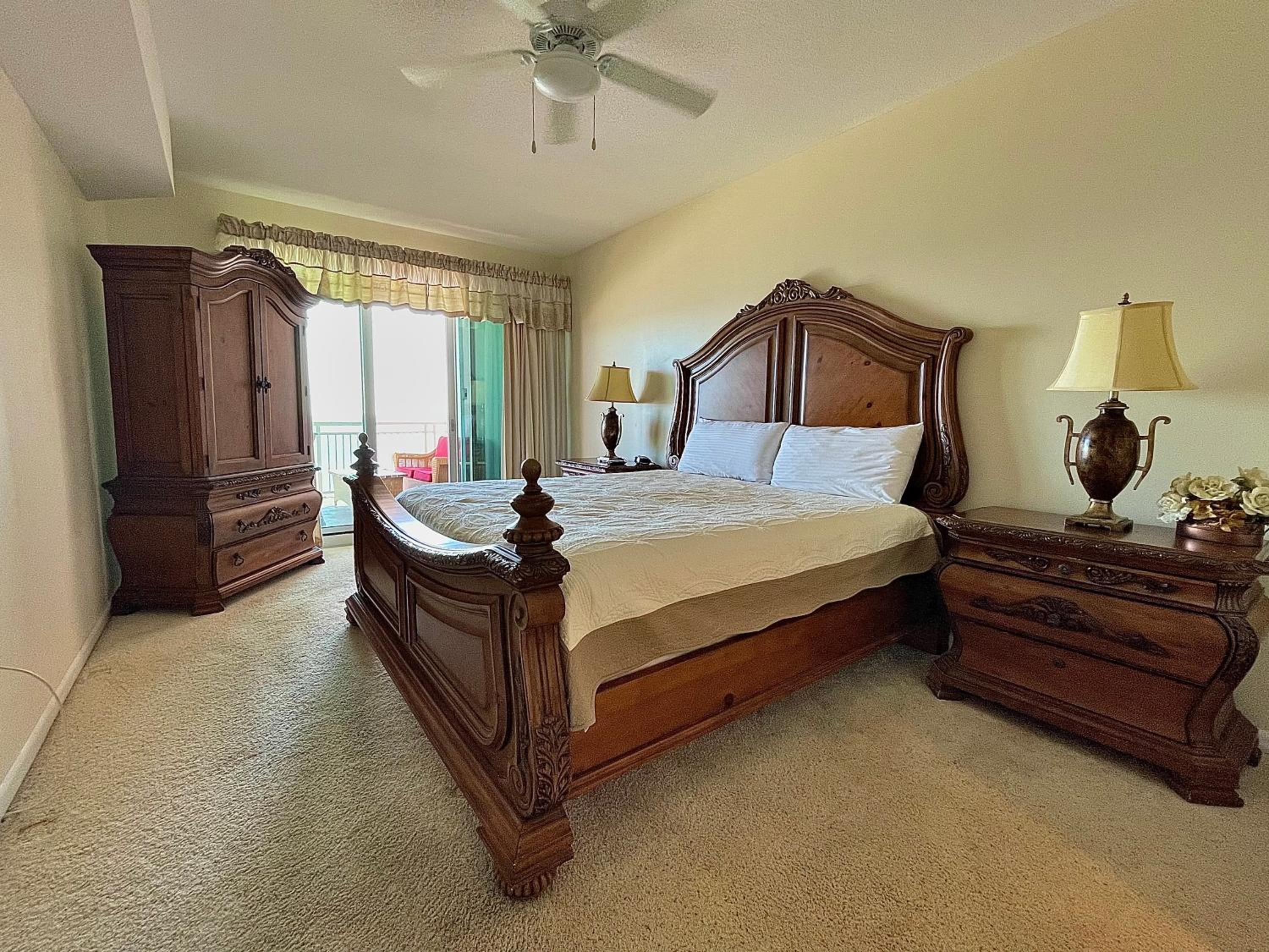 Beachview Condo in Legacy Tower 1-1004 - fully furnished 3 bedroom 2 bathroom