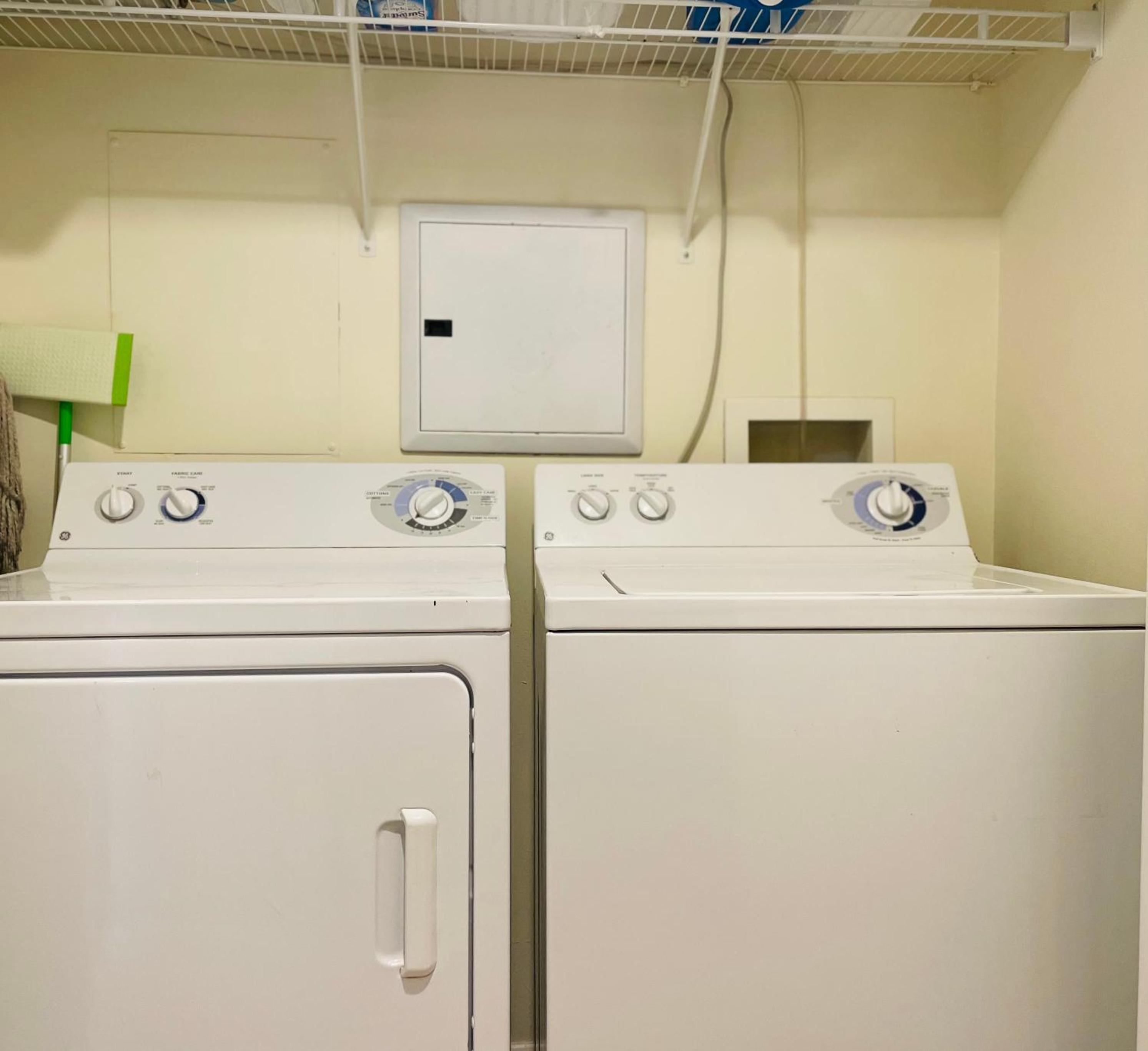 Beachview Condo in Legacy Tower 1-1004 - fully furnished 3 bedroom 2 bathroom