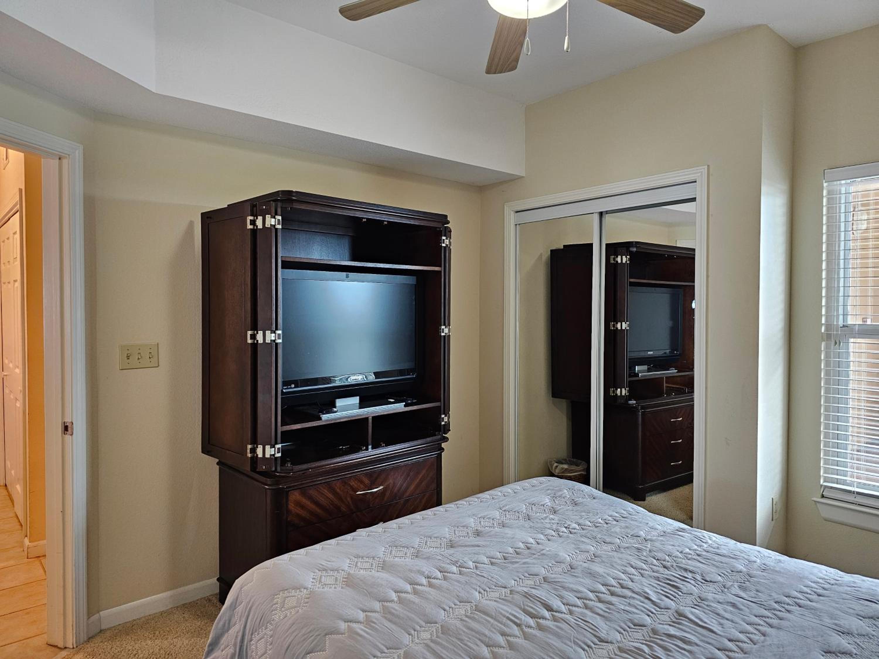 Beachview Condo at Legacy Tower 2 -708 - fully furnished 2 bedroom 2 bathroom