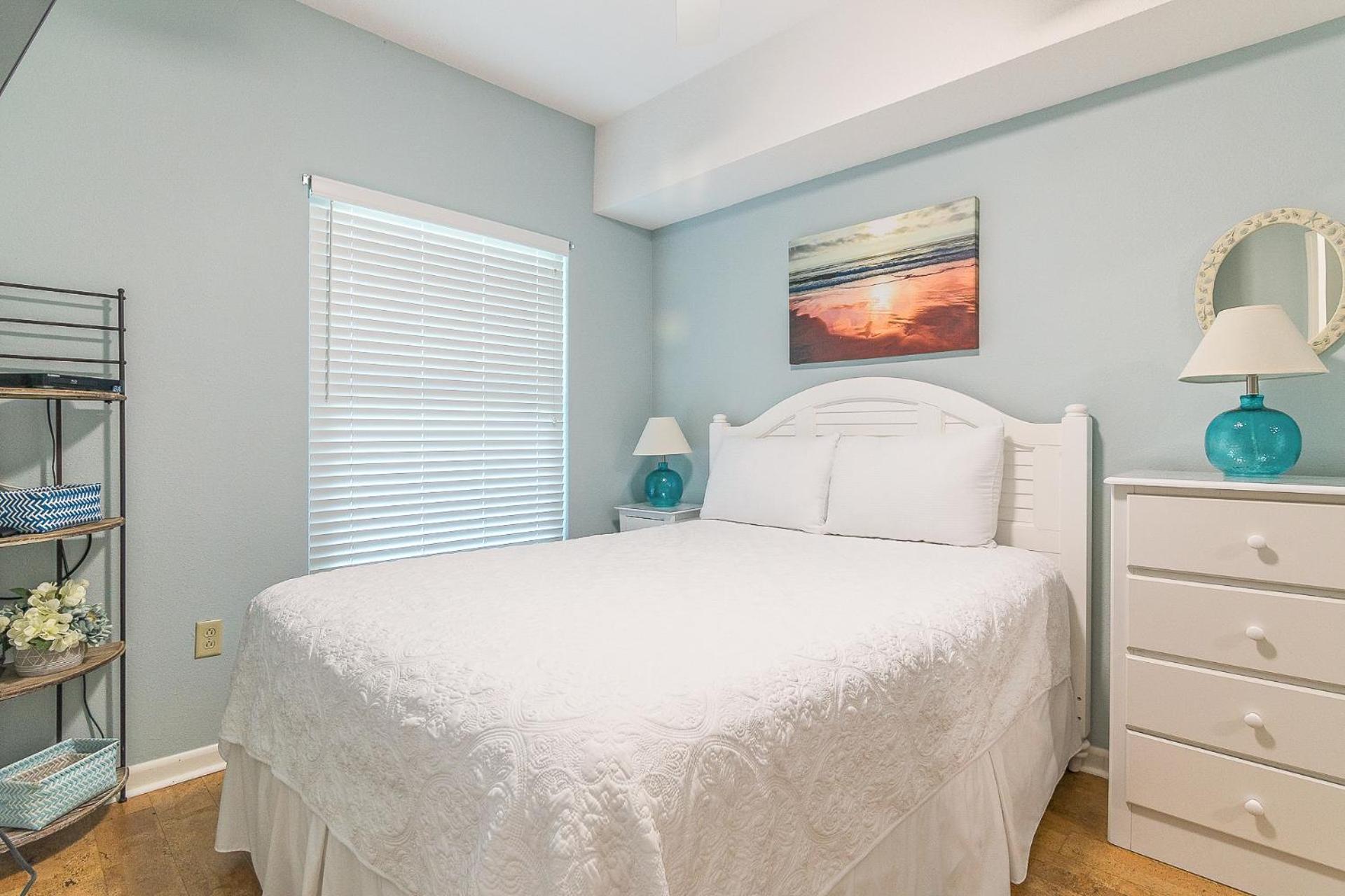 Beachview Condo at Legacy Tower 2 -1006 - fully furnished 2 bedroom 2 bath