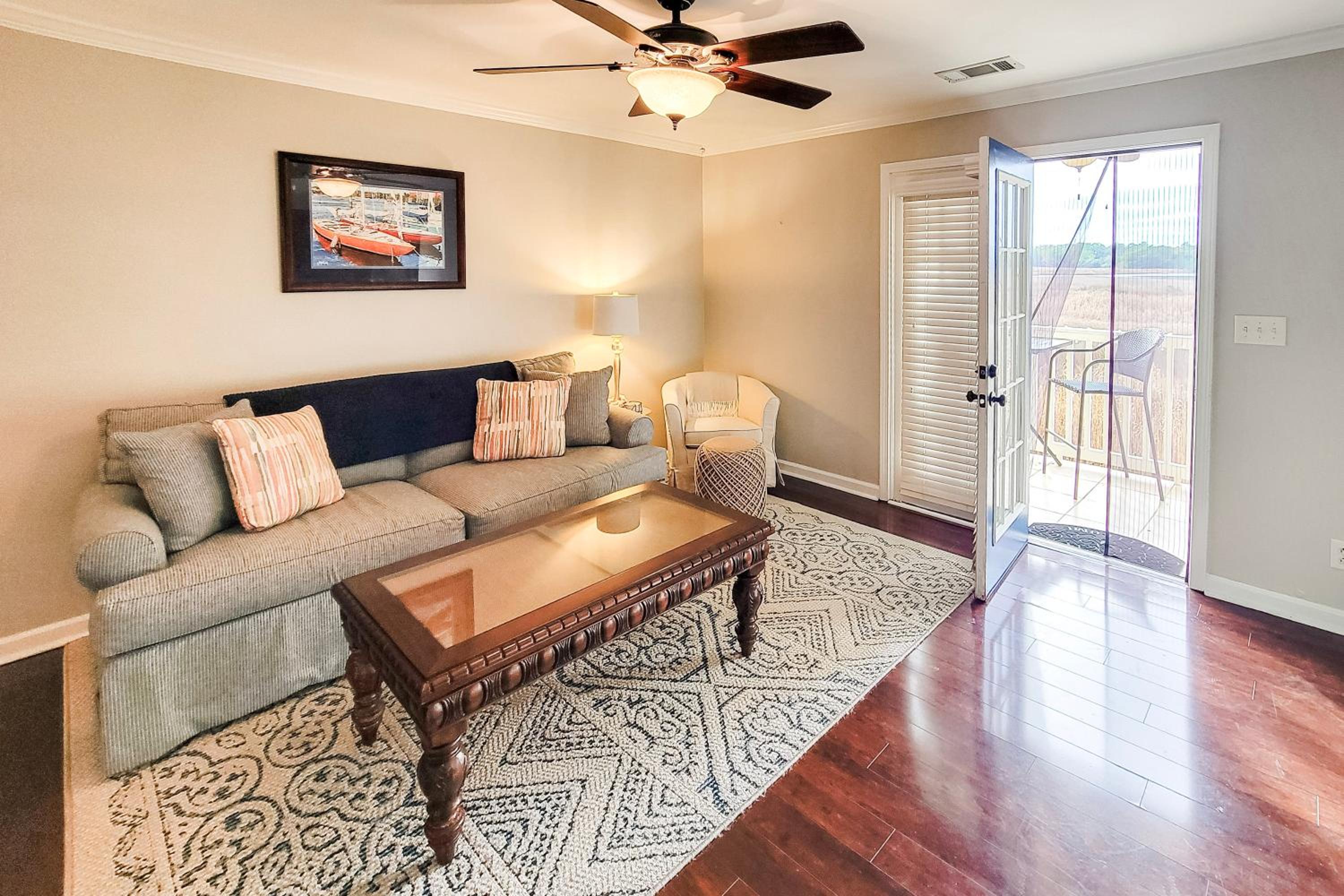 Waterfront condo at Harbor Landing G02 - Relax in BEAUTIFUL Ocean Springs