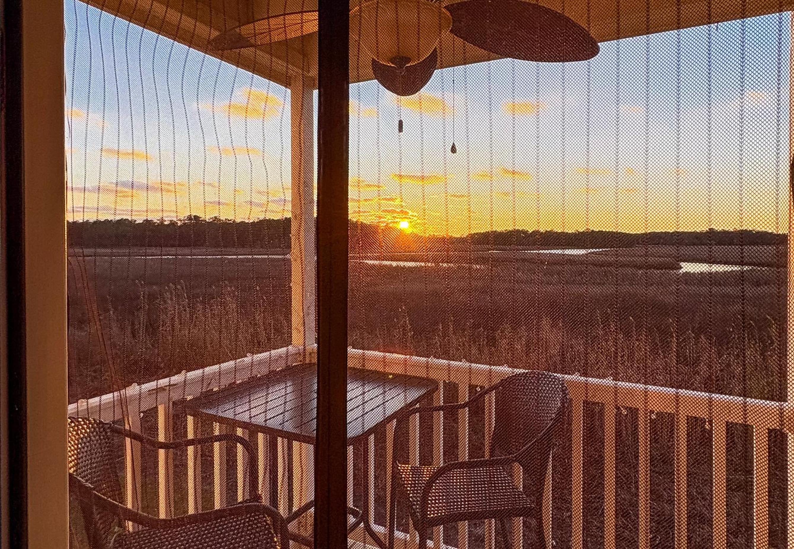 Waterfront condo at Harbor Landing G02 - Relax in BEAUTIFUL Ocean Springs