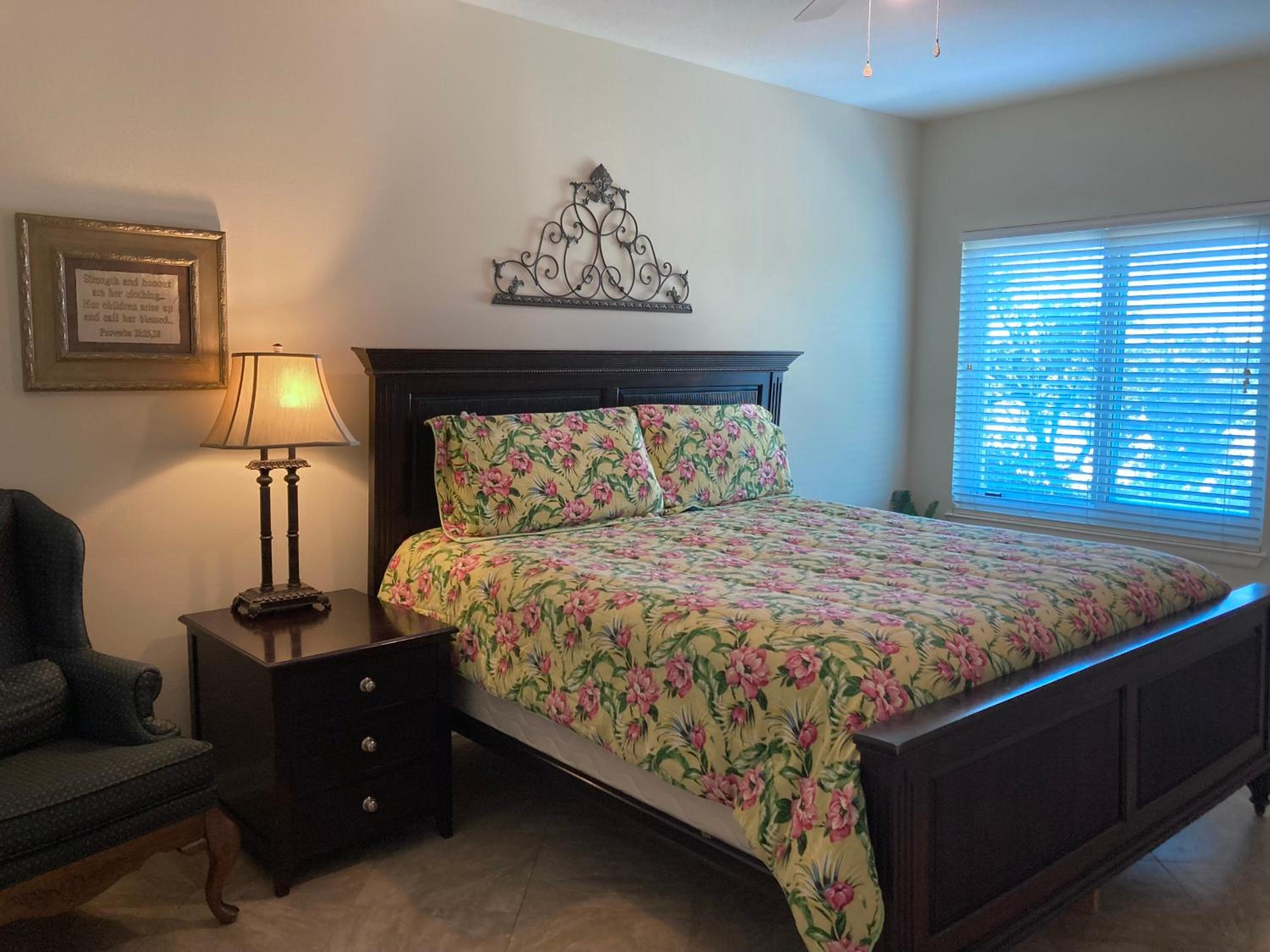 Spacious Beachview End Unit in Legacy Tower 1-501 - 3 bedroom 3 bath condo