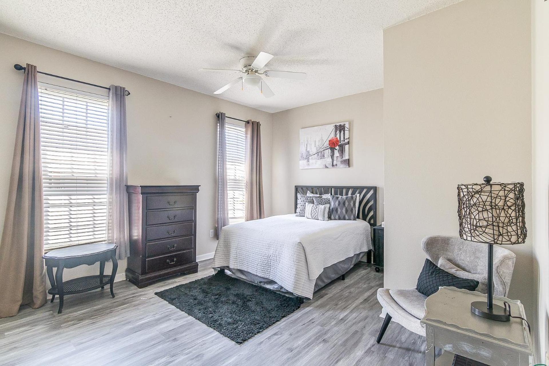 Legacy Villa 506 - 2 bedroom 2 bath with garage in beachside neighborhood