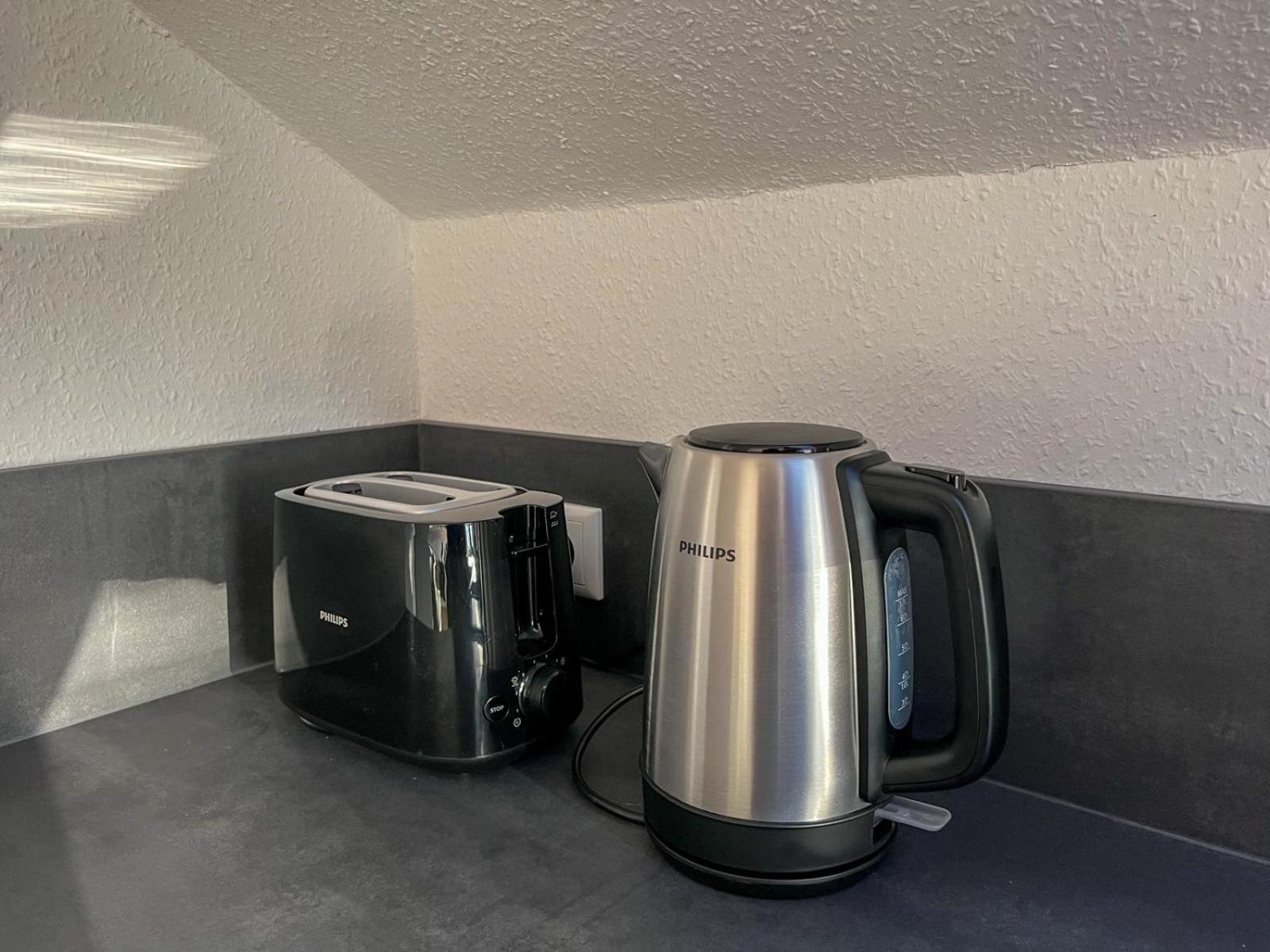 MaMa-Apartments - Netflix, Balkon, Arbeitsplatz, WIFI, Waschmaschine, familienfreundlich, kostenloser Parkplatz - 125 qm