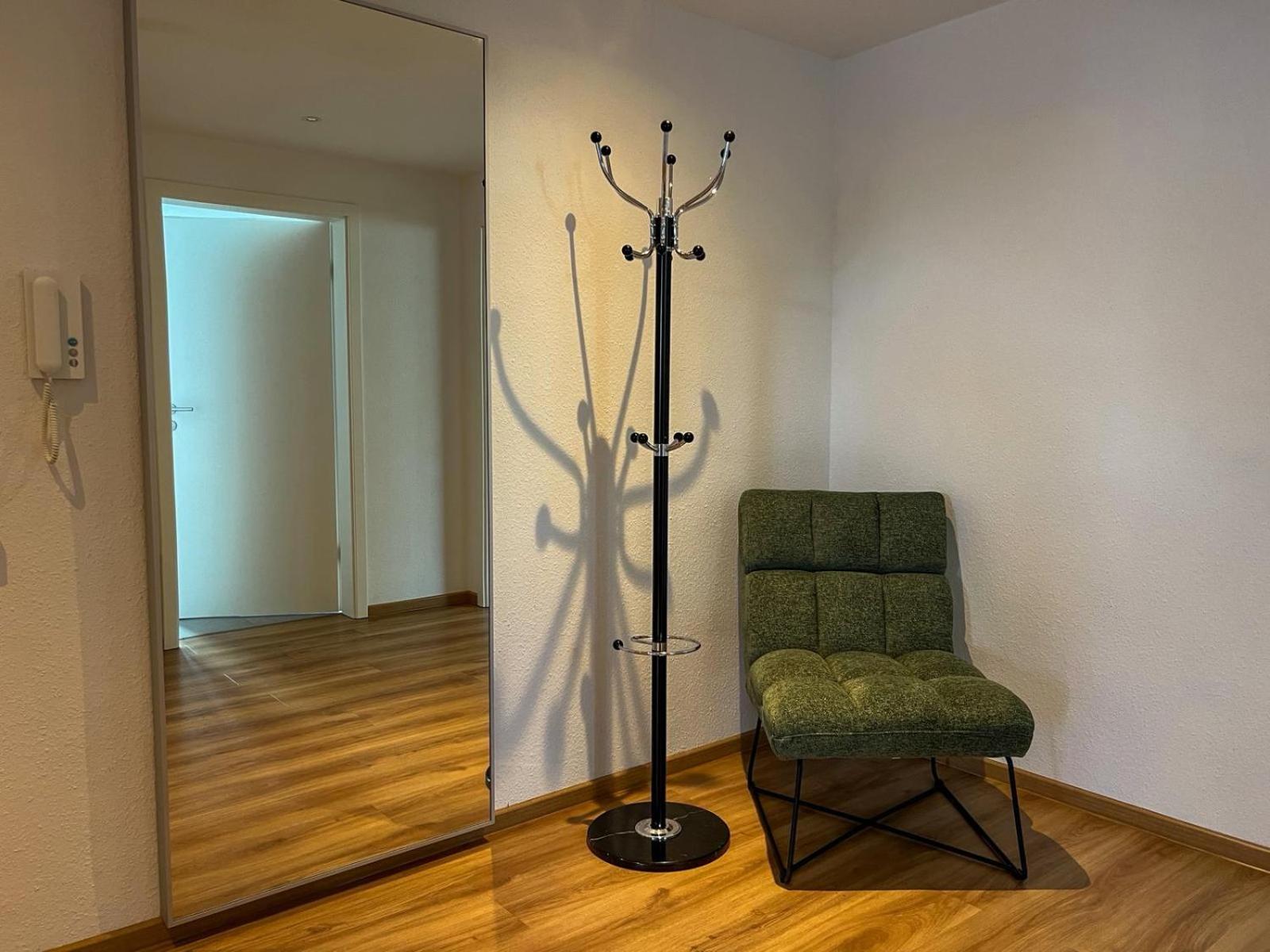 MaMa-Apartments - Netflix, Balkon, Arbeitsplatz, WIFI, Waschmaschine, familienfreundlich, kostenloser Parkplatz - 125 qm
