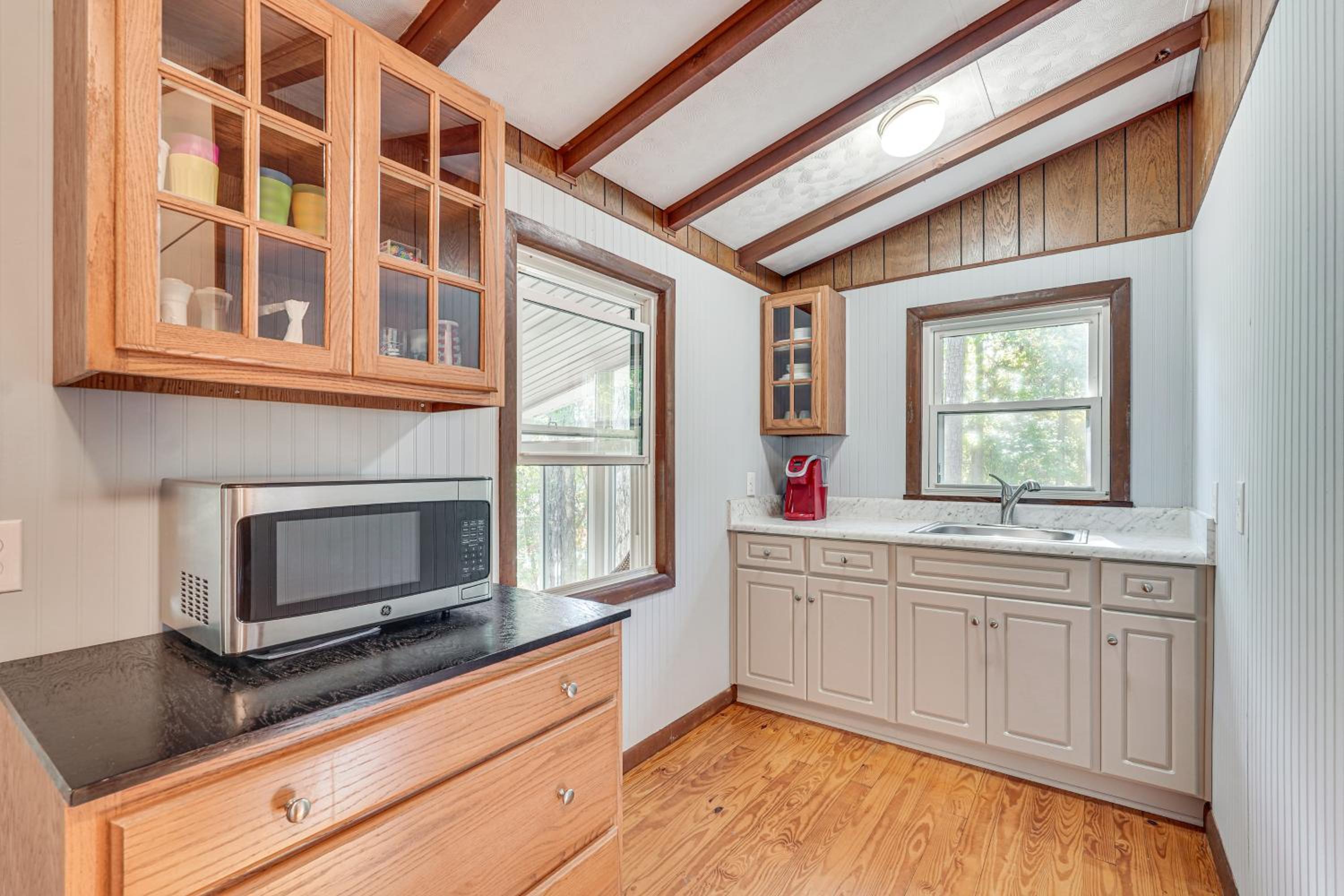 Clarks Hill Lake Retreat! Waterfront Home with Dock