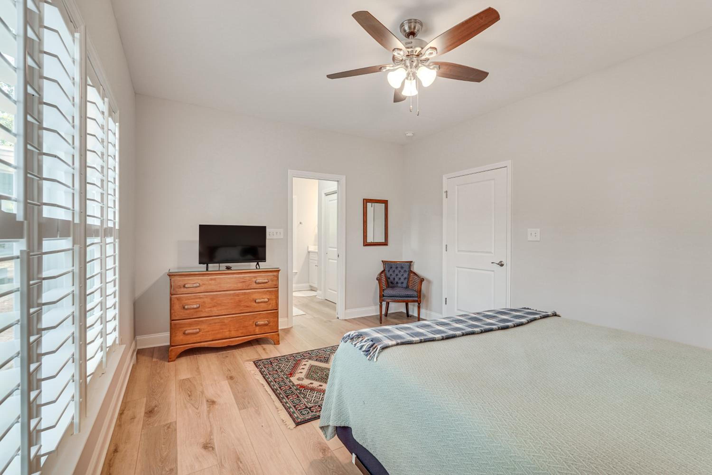 Clarks Hill Lake Retreat! Waterfront Home with Dock