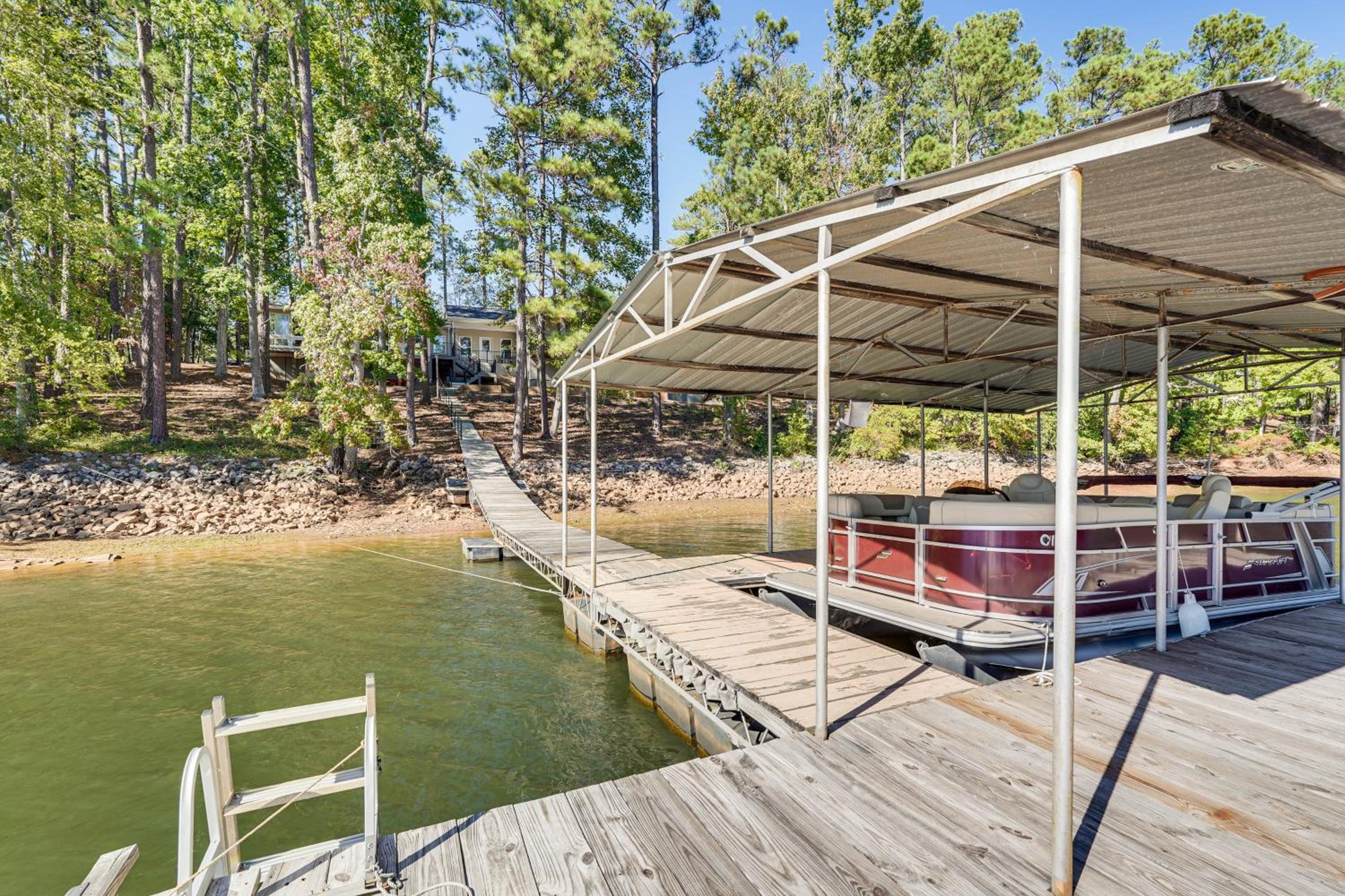 Clarks Hill Lake Retreat! Waterfront Home with Dock
