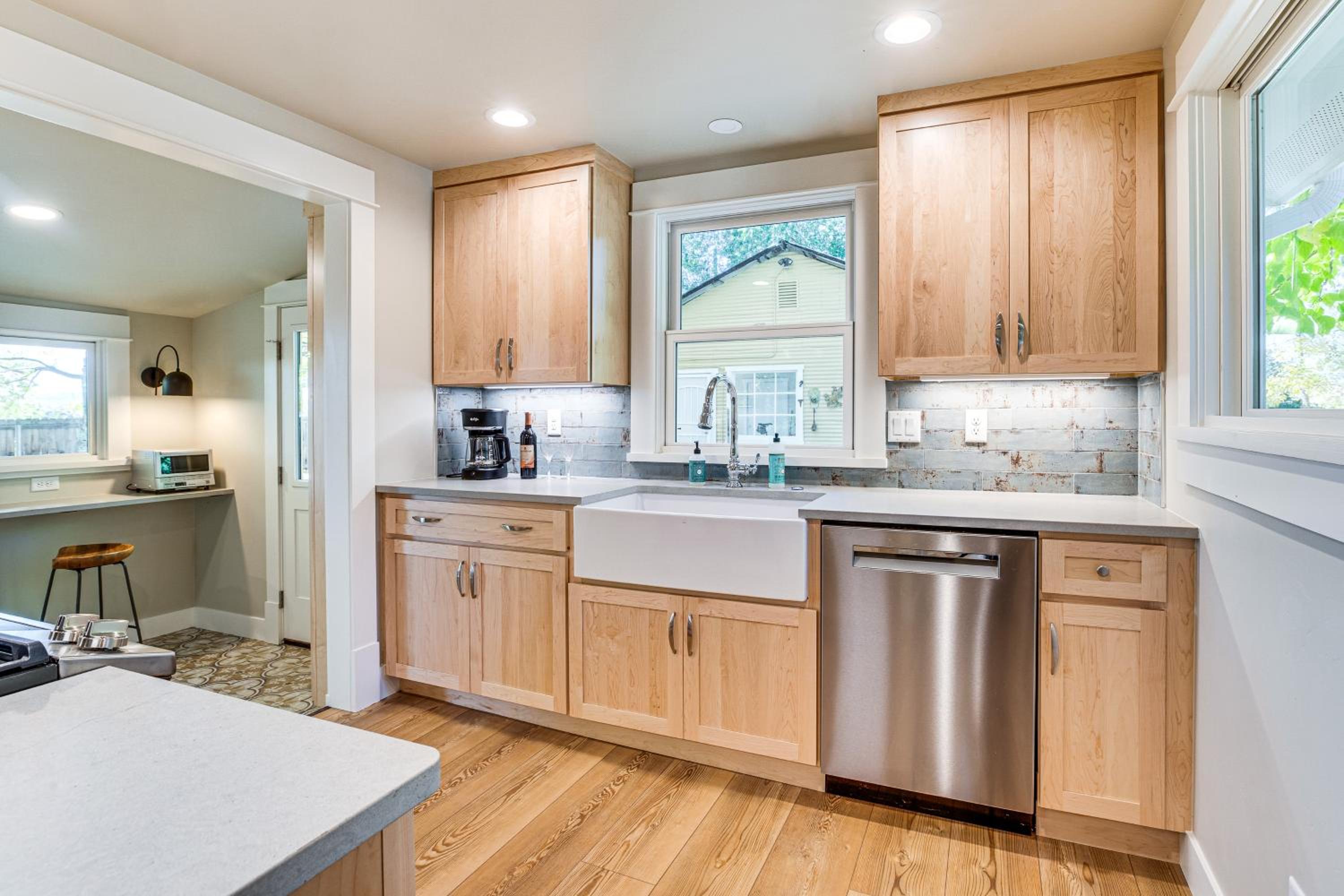 Off the Rails in Palisade Wine Country Retreat!