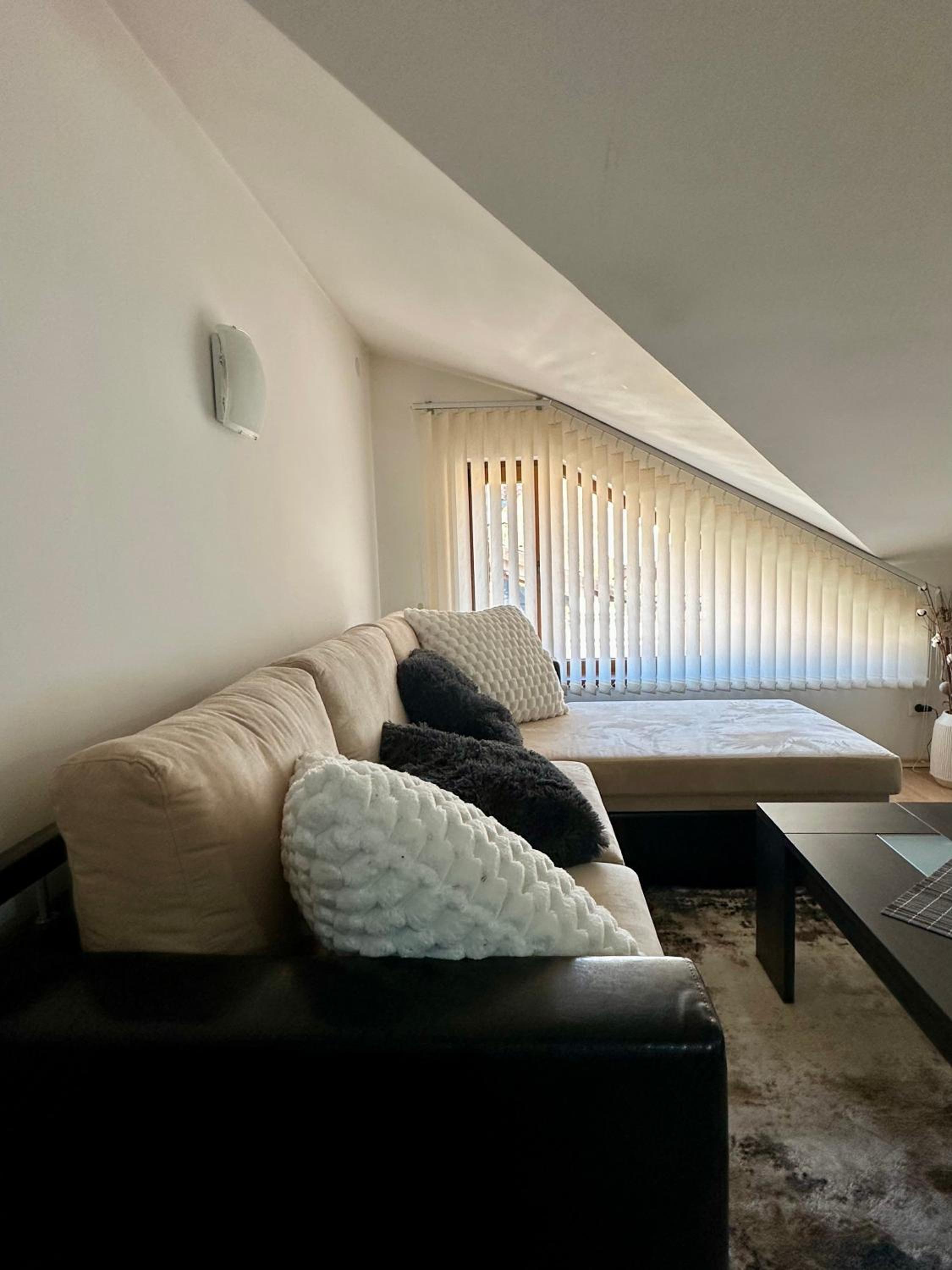 Alpine Apartment Home2Host