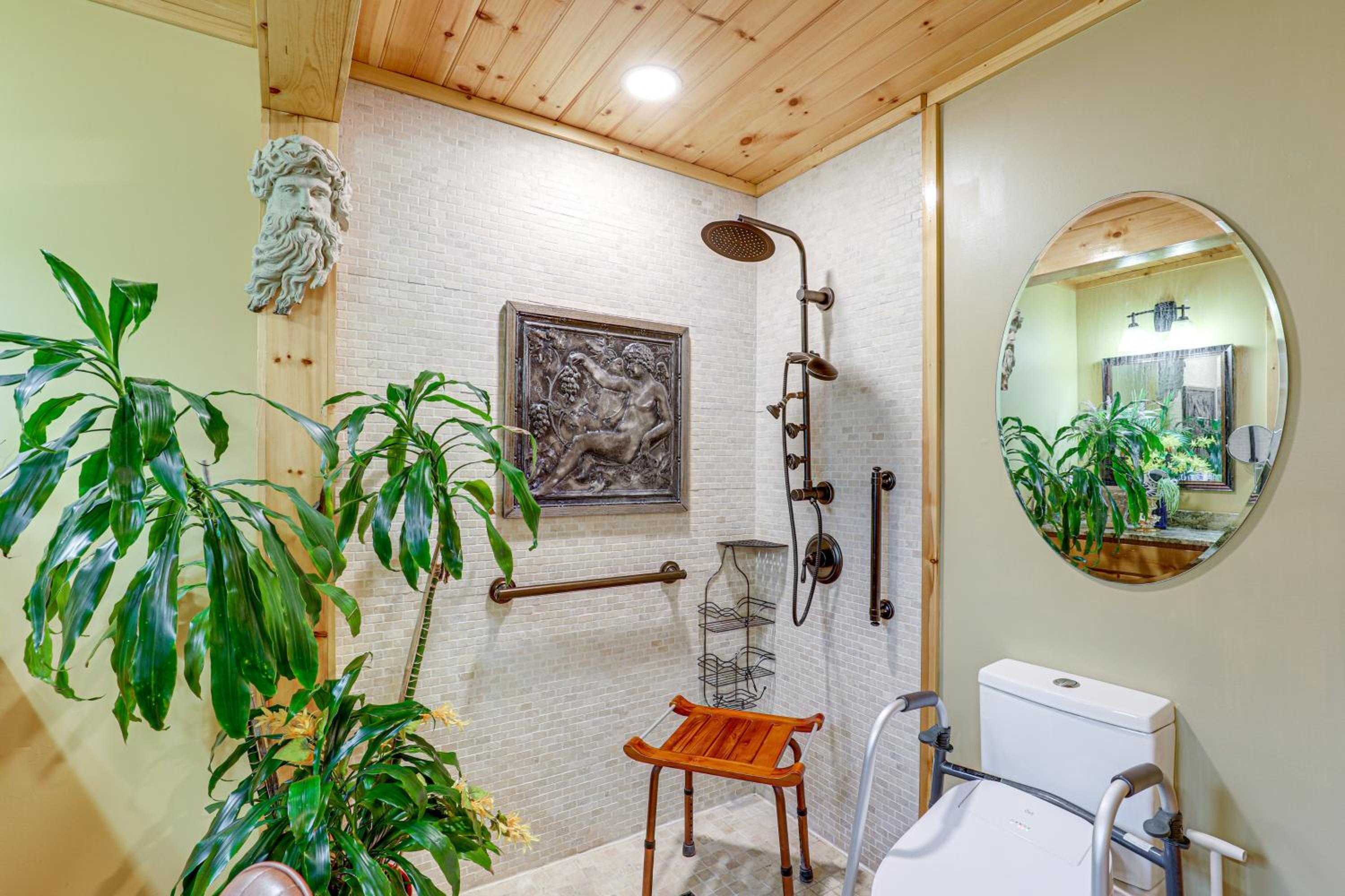 Ski Asheville! Mountain-View Hideaway with Deck