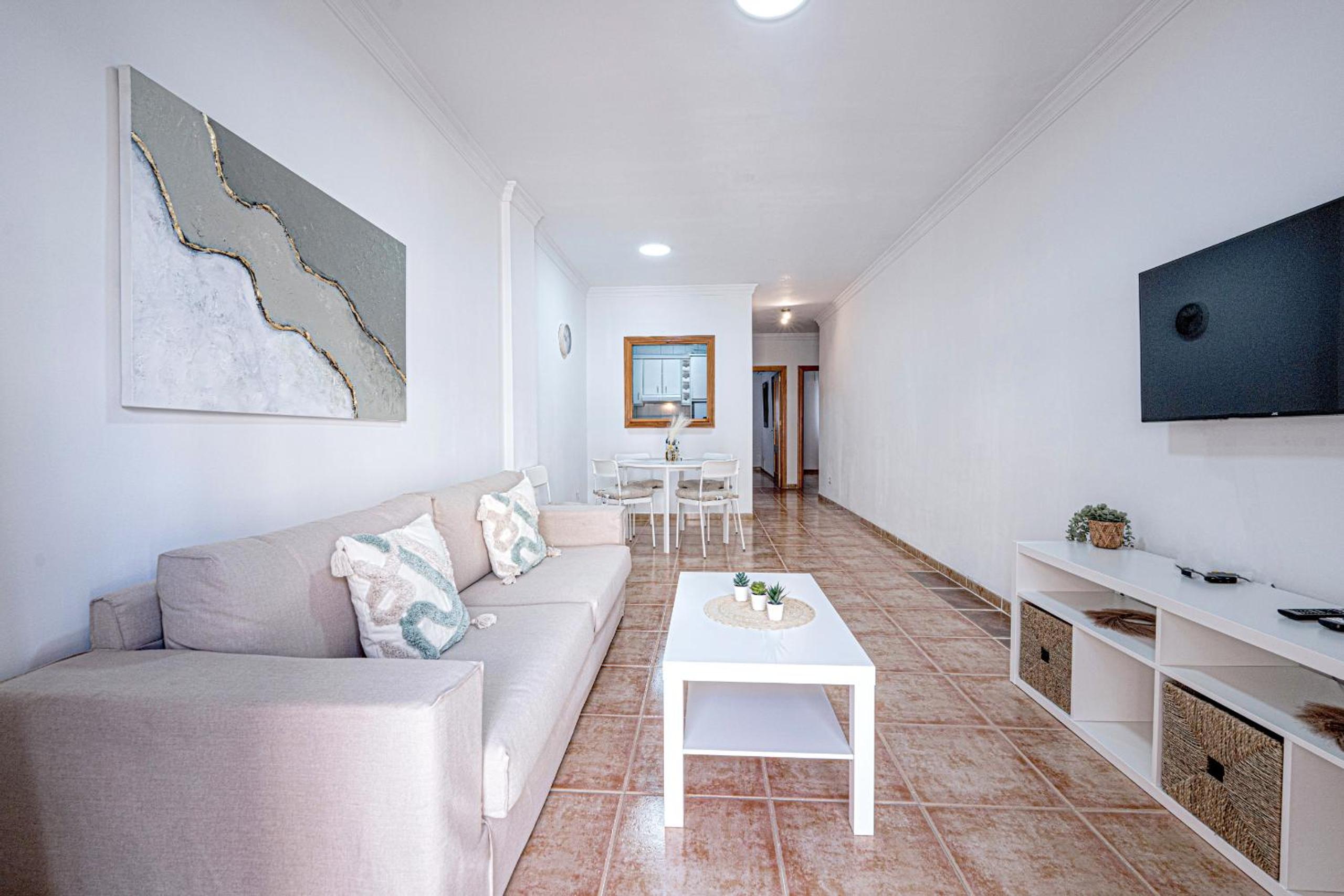 Torrecilla Urban Beach - Modern Apartment with Rooftop Pool