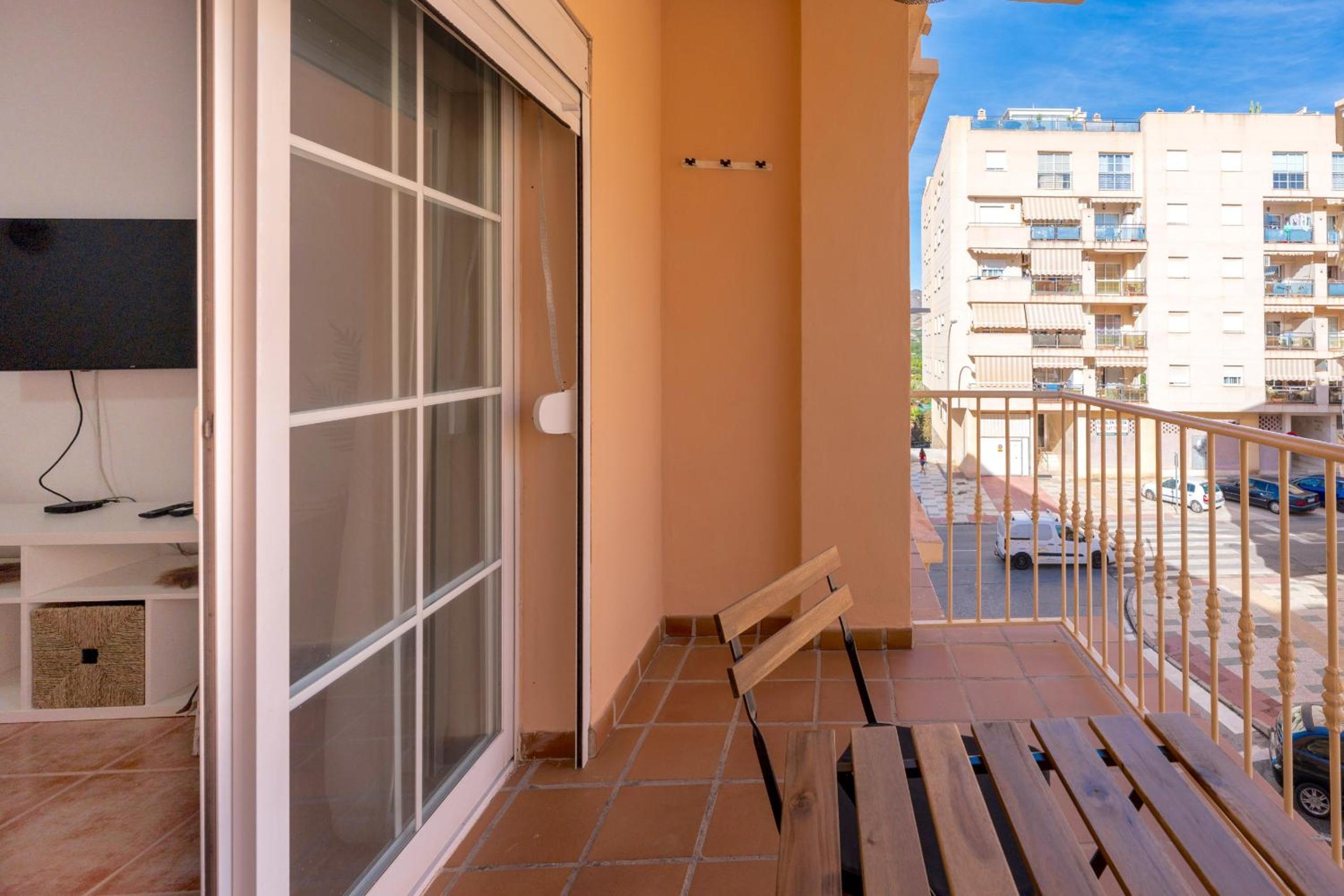 Torrecilla Urban Beach - Modern Apartment with Rooftop Pool