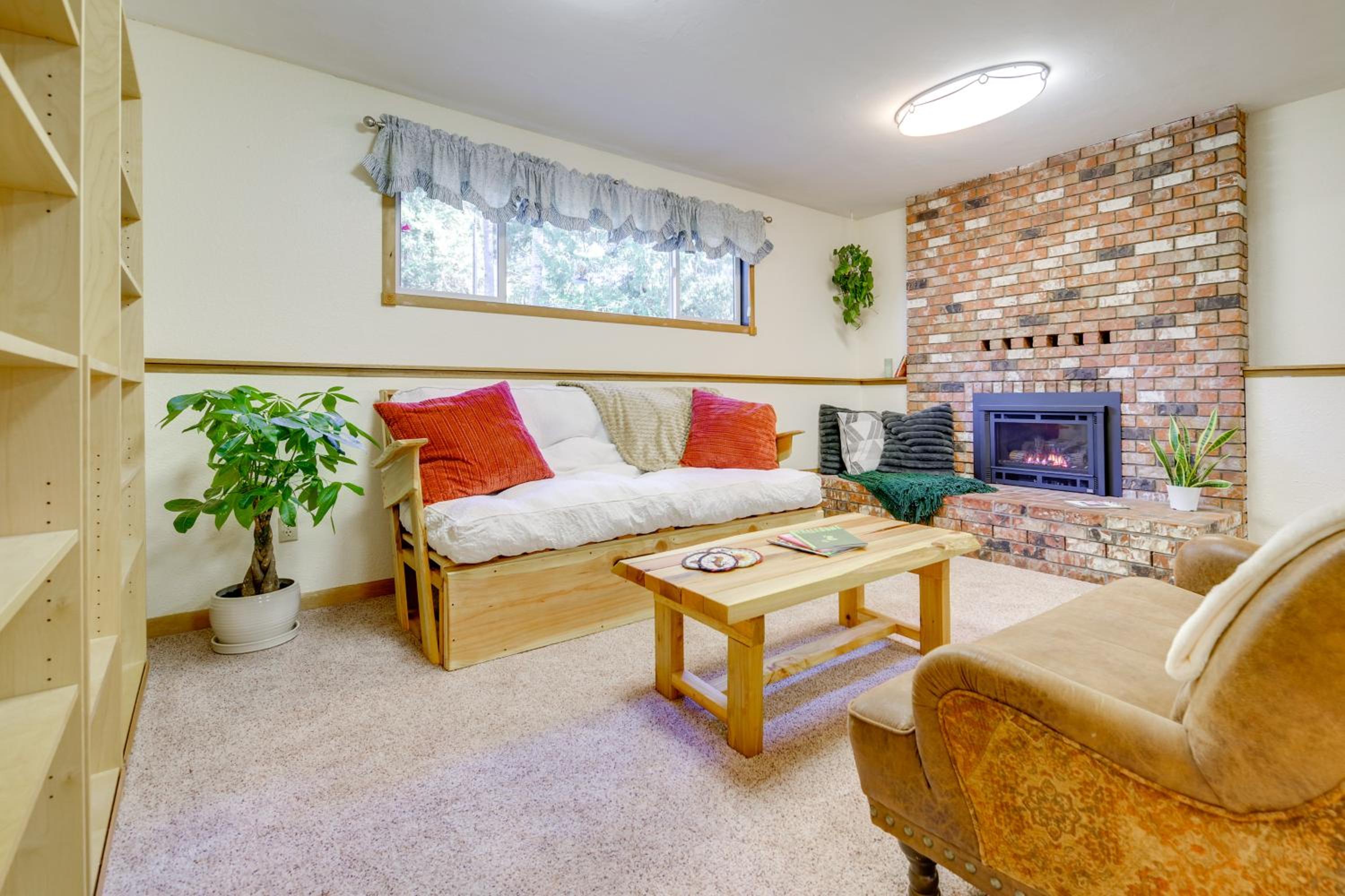 Near Olympic NP and Beaches! Nature Lovers Retreat