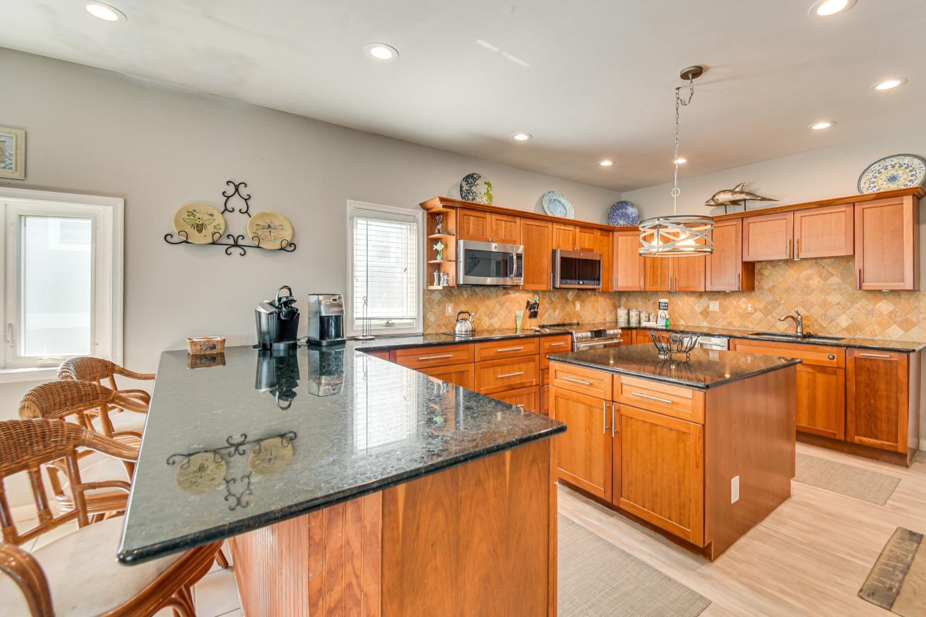 Breathtaking Oceanfront Views! Sandbridge Home