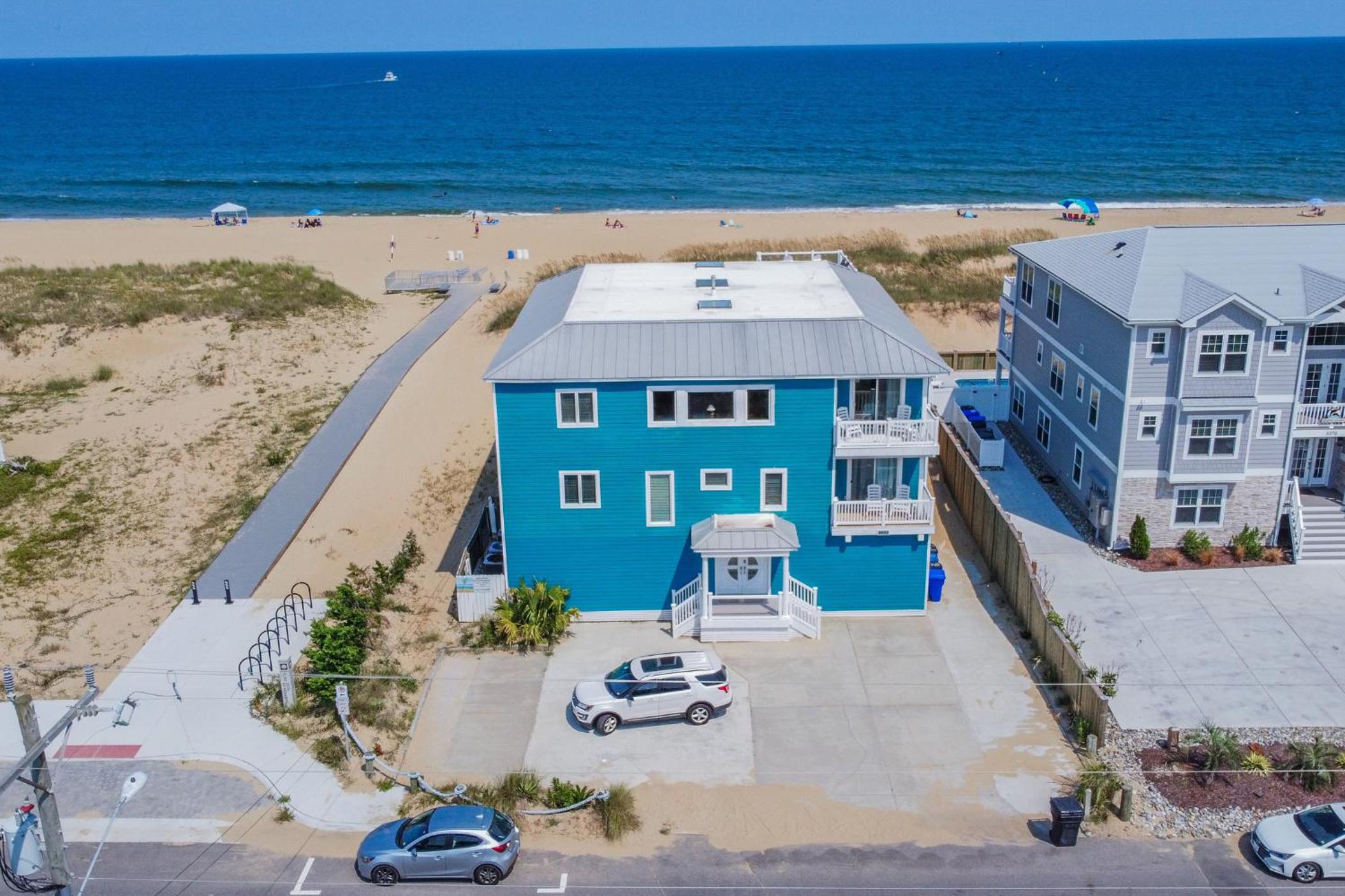 Breathtaking Oceanfront Views! Sandbridge Home