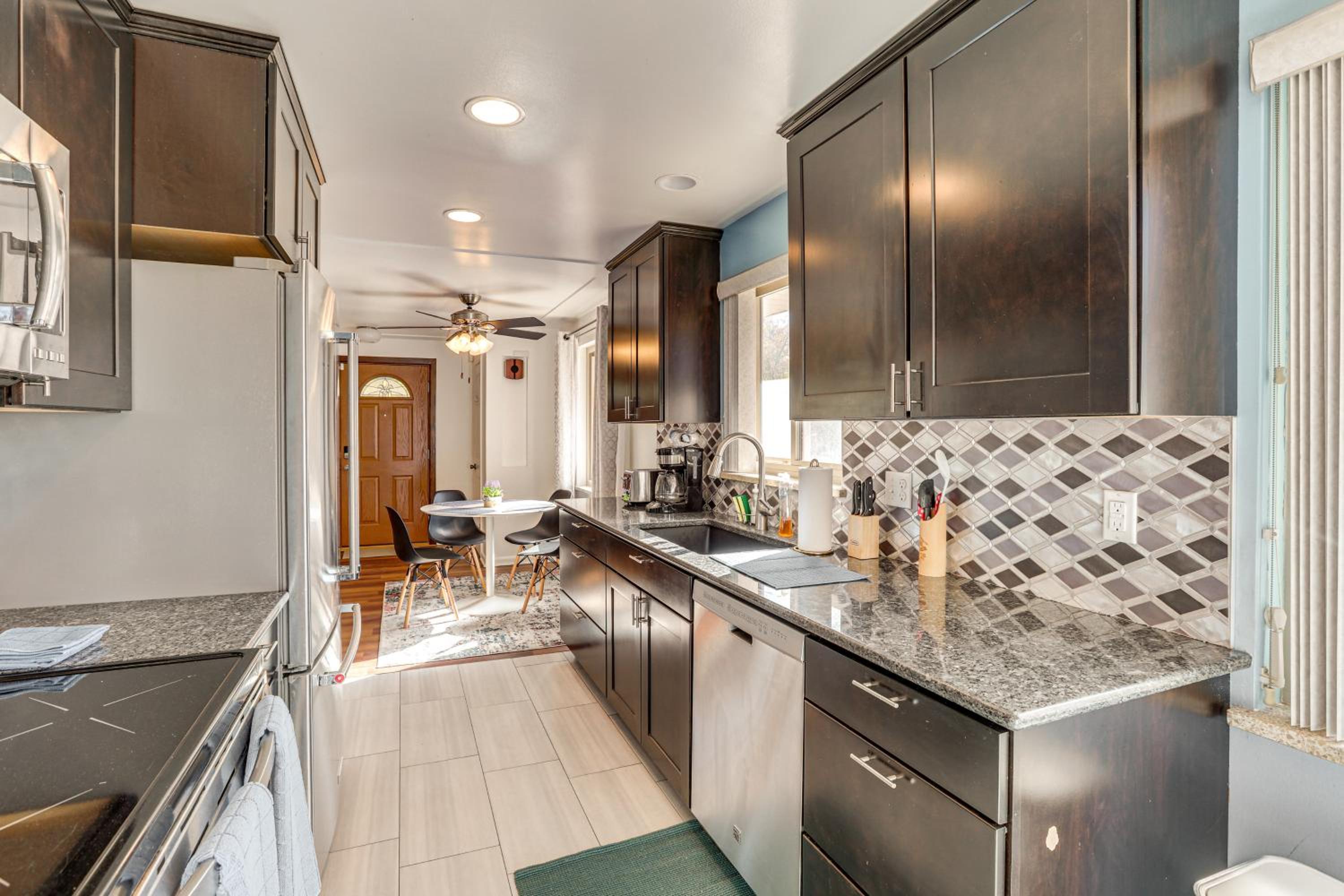 Prime Belmar Access! Updated Unit with Office and Yard