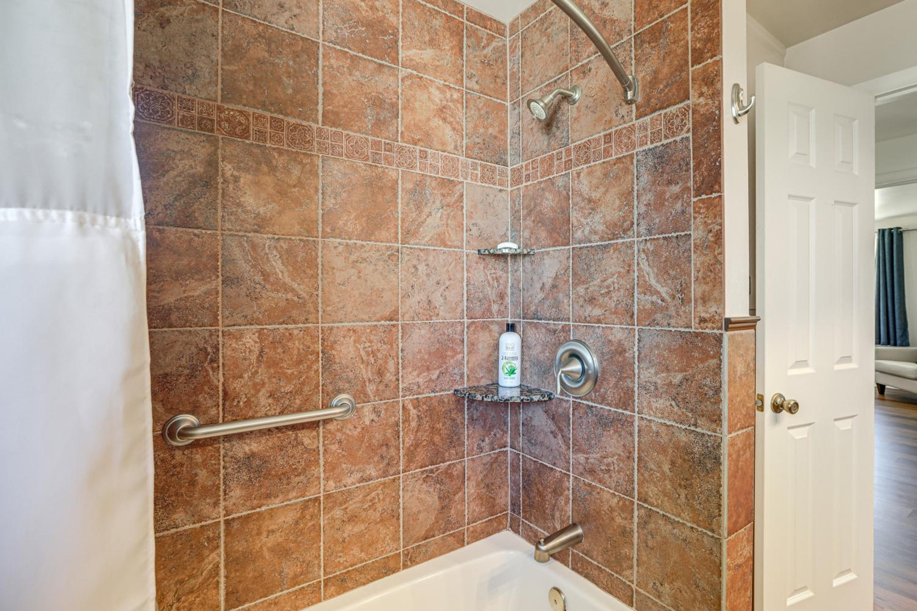 Prime Belmar Access! Updated Unit with Office and Yard