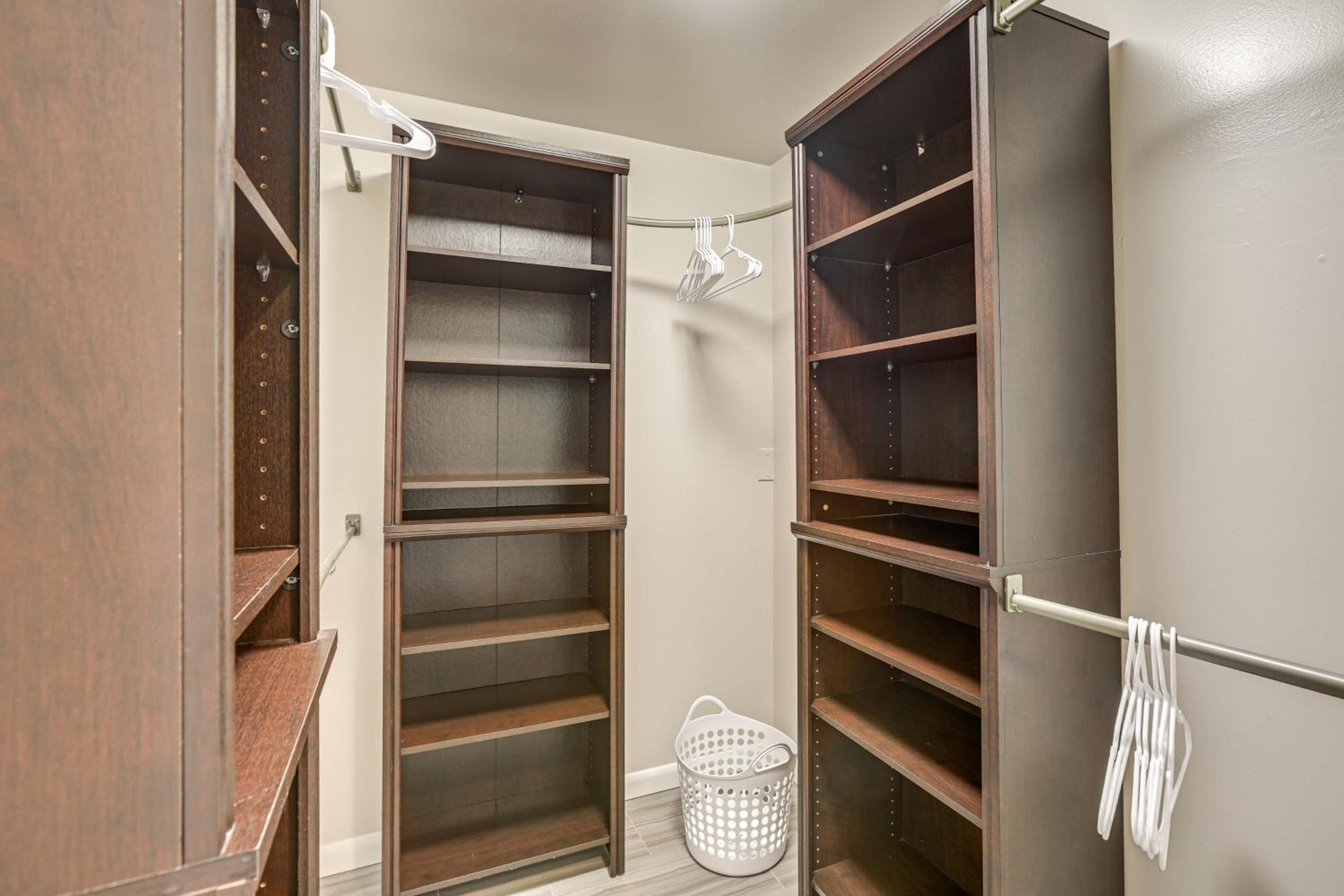Prime Belmar Access! Updated Unit with Office and Yard