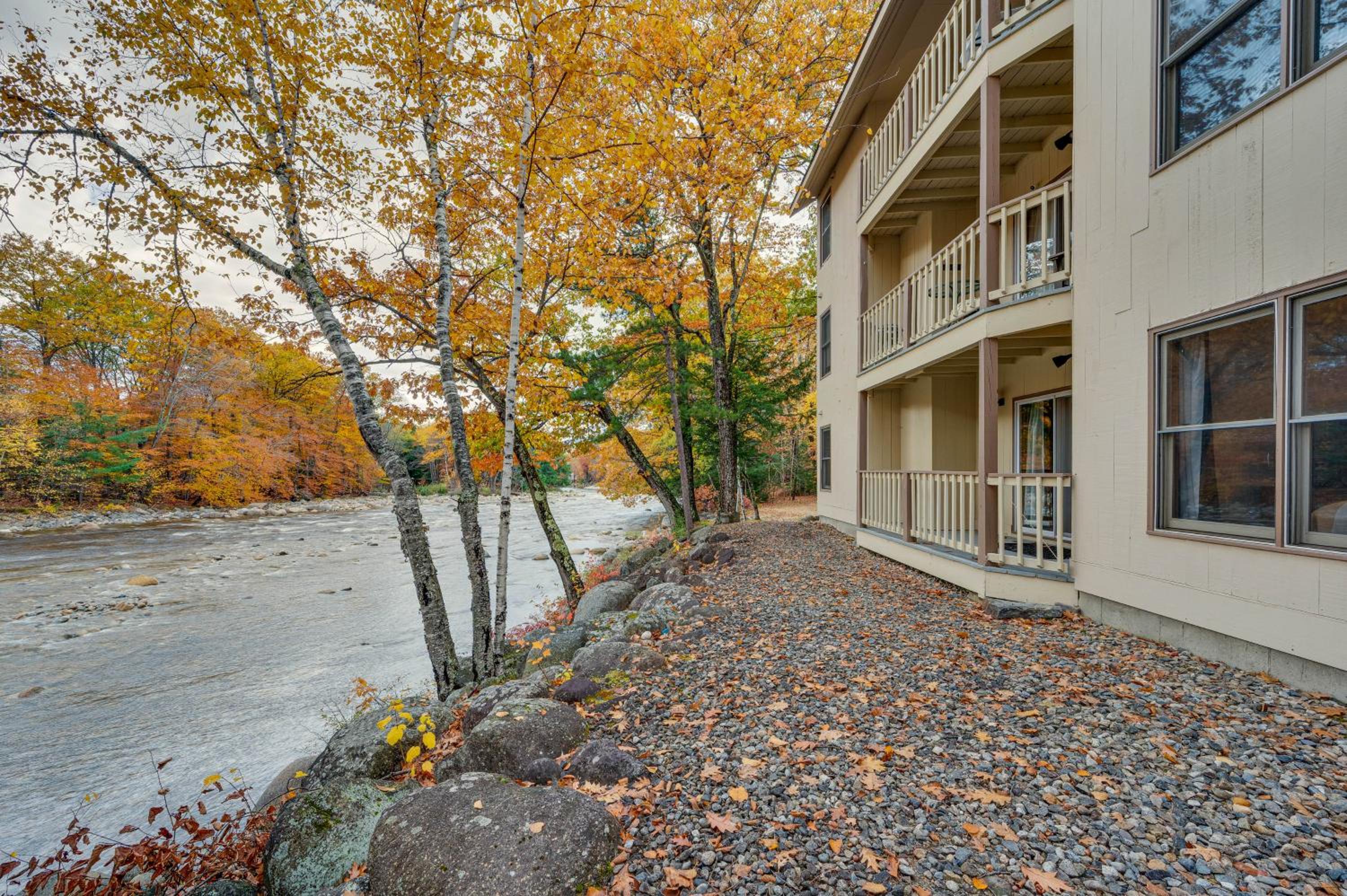 Ski, Hike and Unwind! Riverfront Getaway in Lincoln