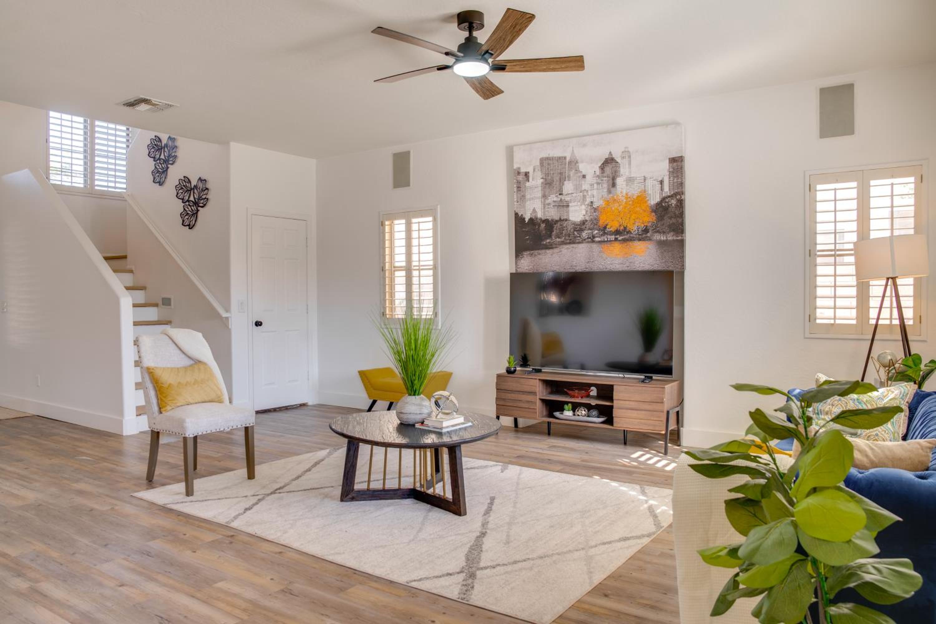 Close to Hospitals Goodyear Family Home with Pool!