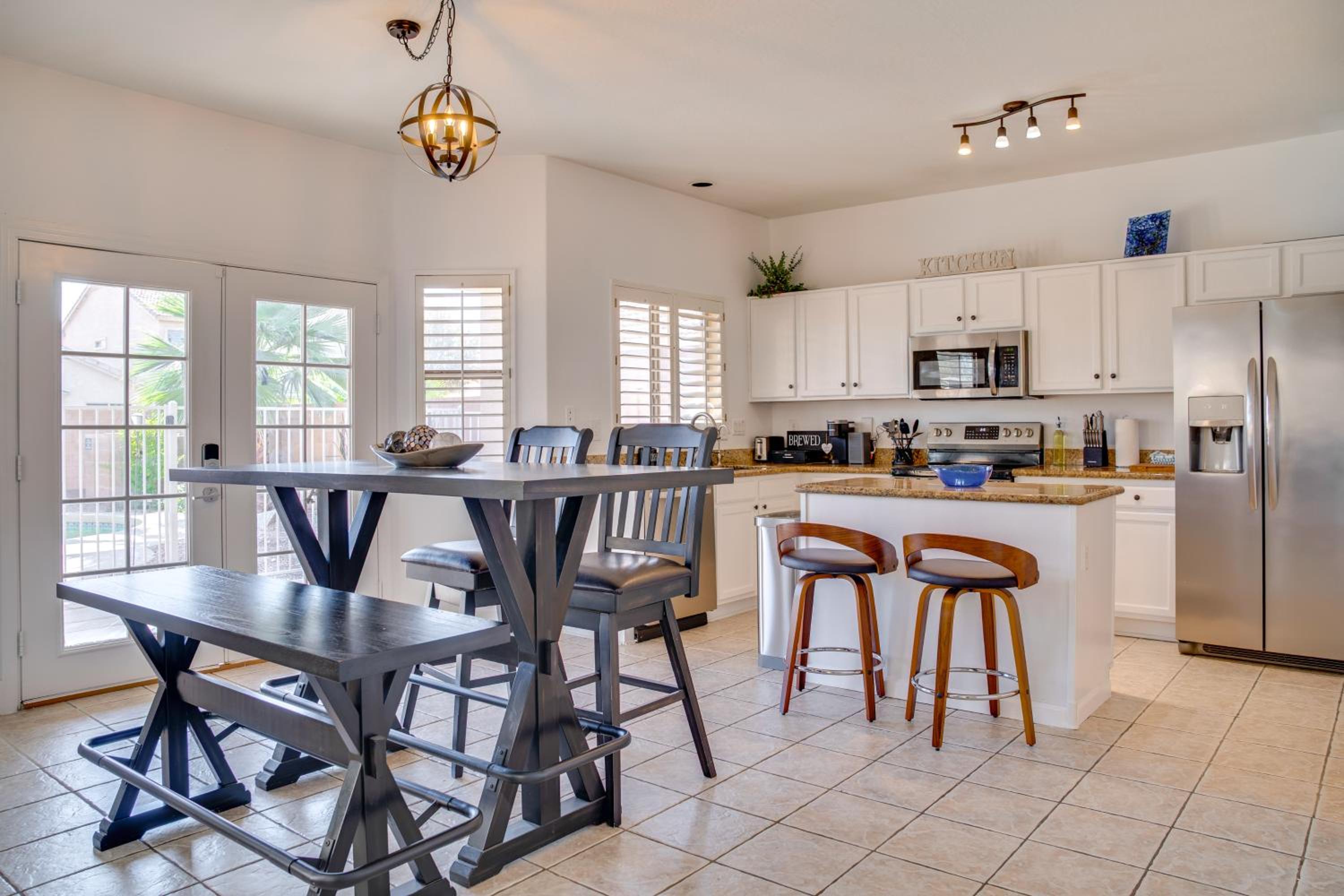 Close to Hospitals Goodyear Family Home with Pool!