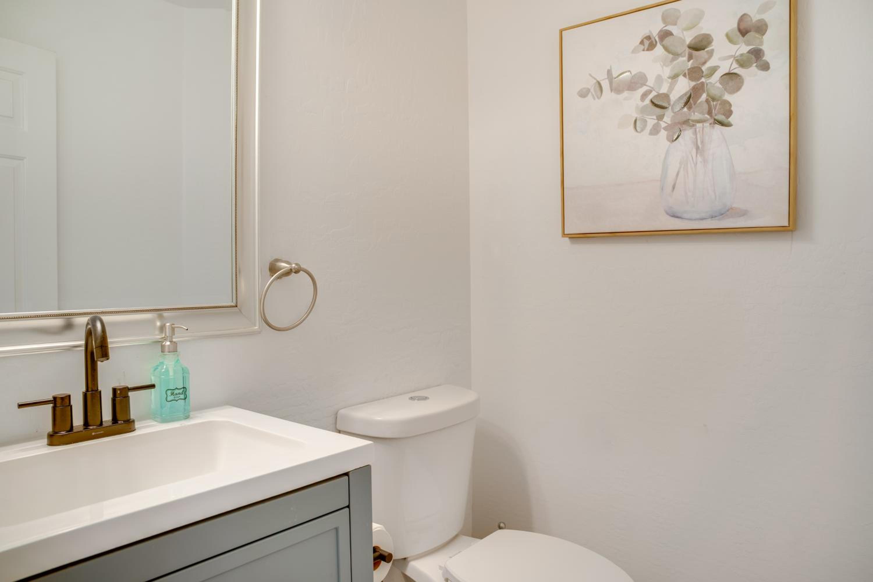 Close to Hospitals Goodyear Family Home with Pool!