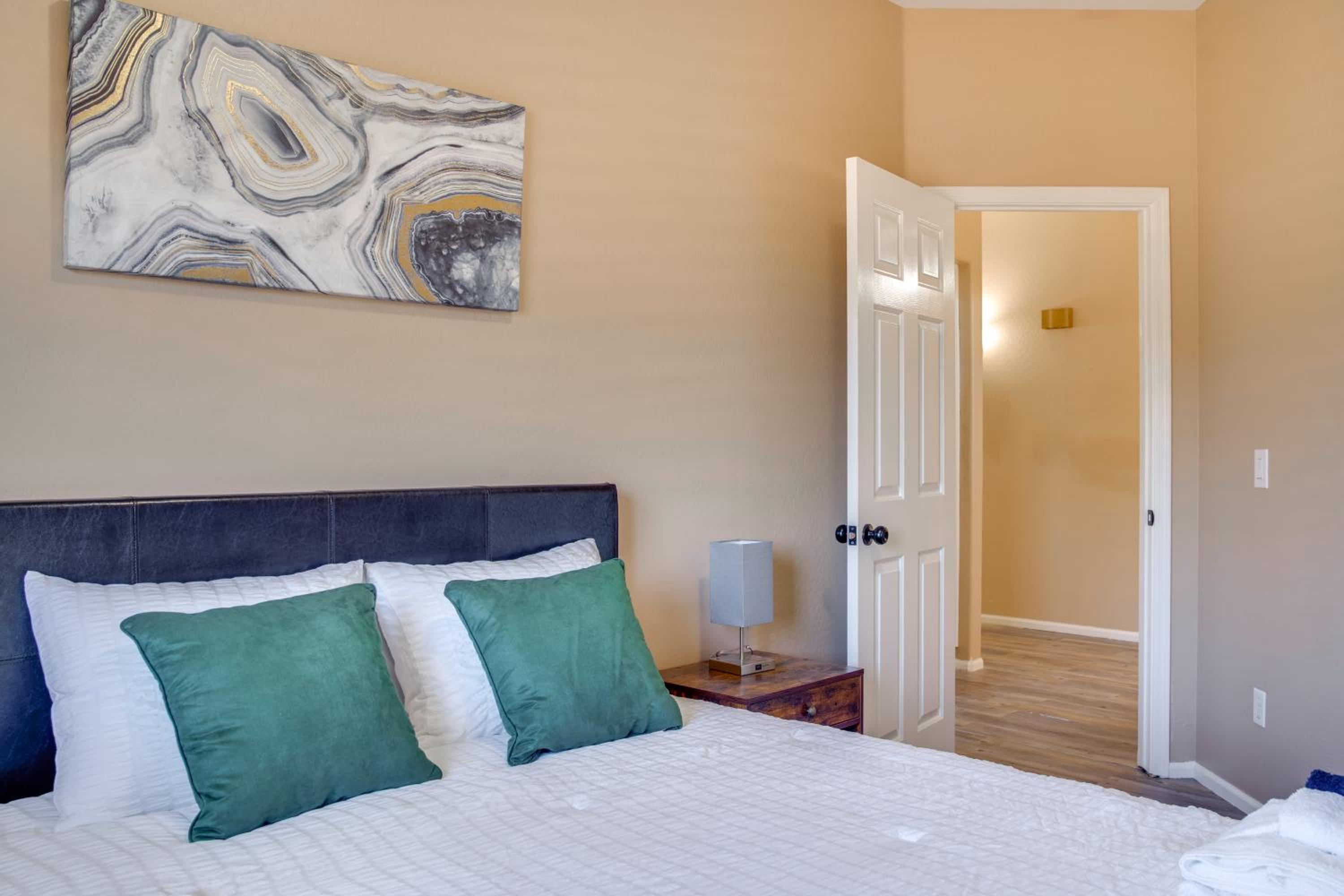 Close to Hospitals Goodyear Family Home with Pool!