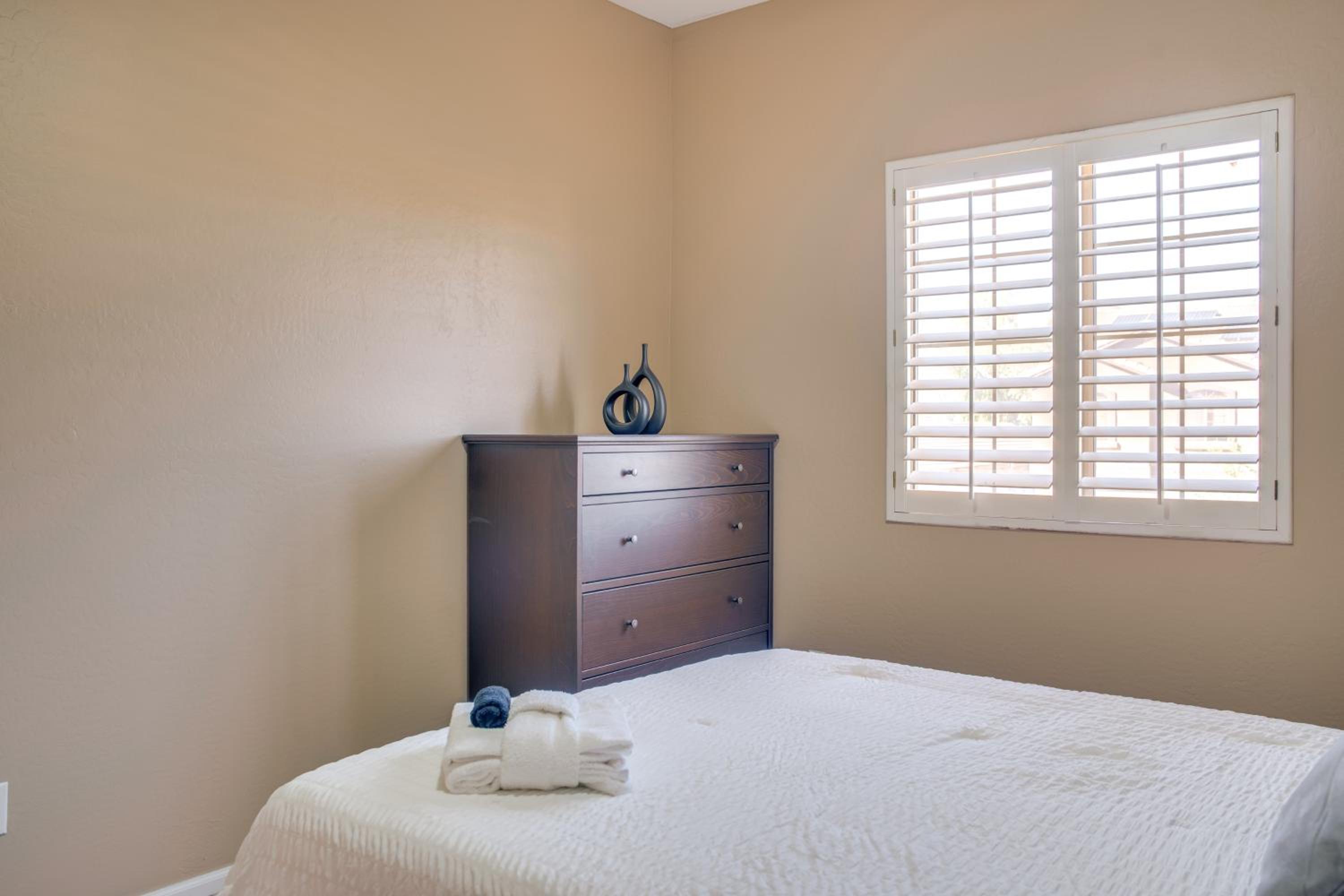 Close to Hospitals Goodyear Family Home with Pool!