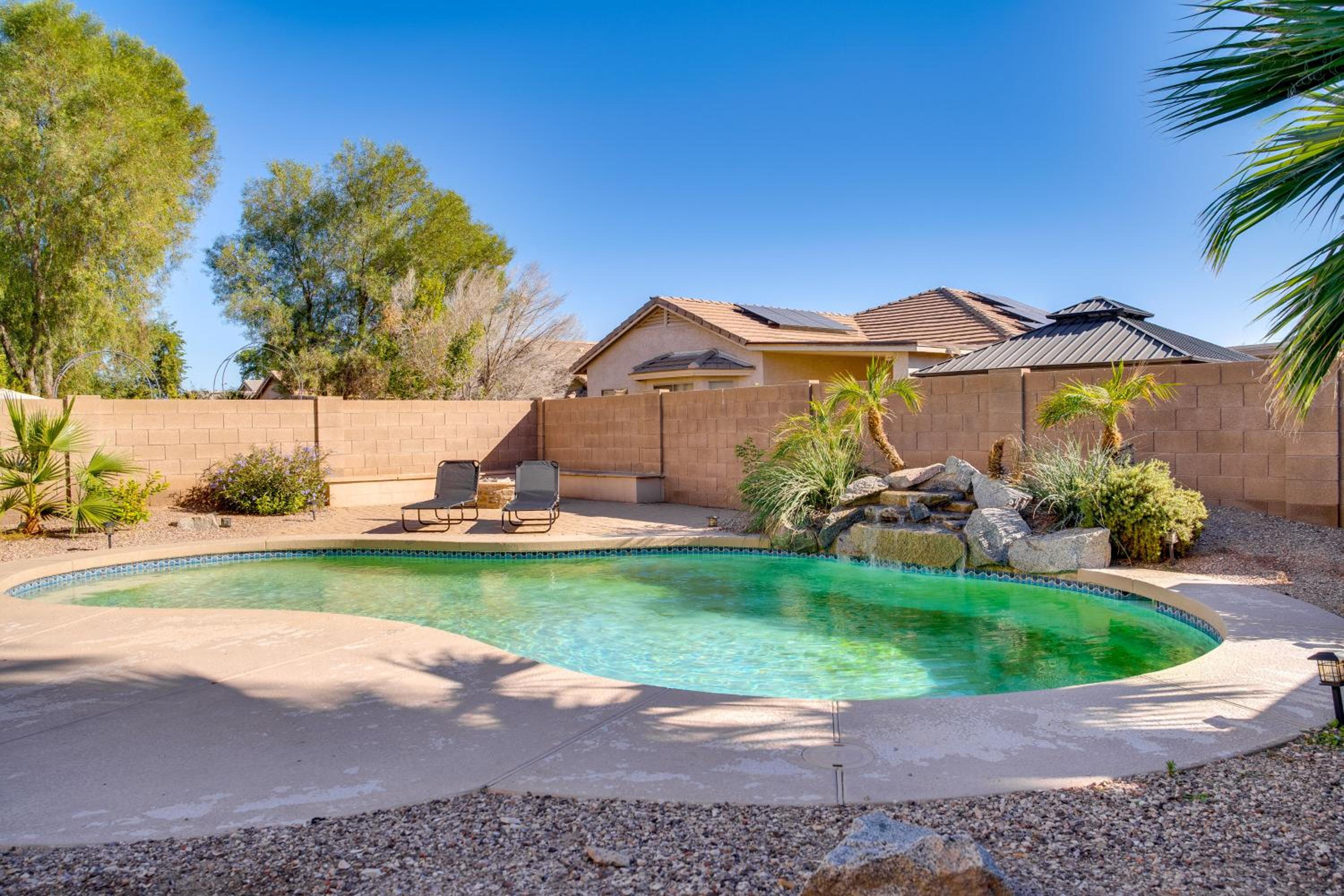 Close to Hospitals Goodyear Family Home with Pool!