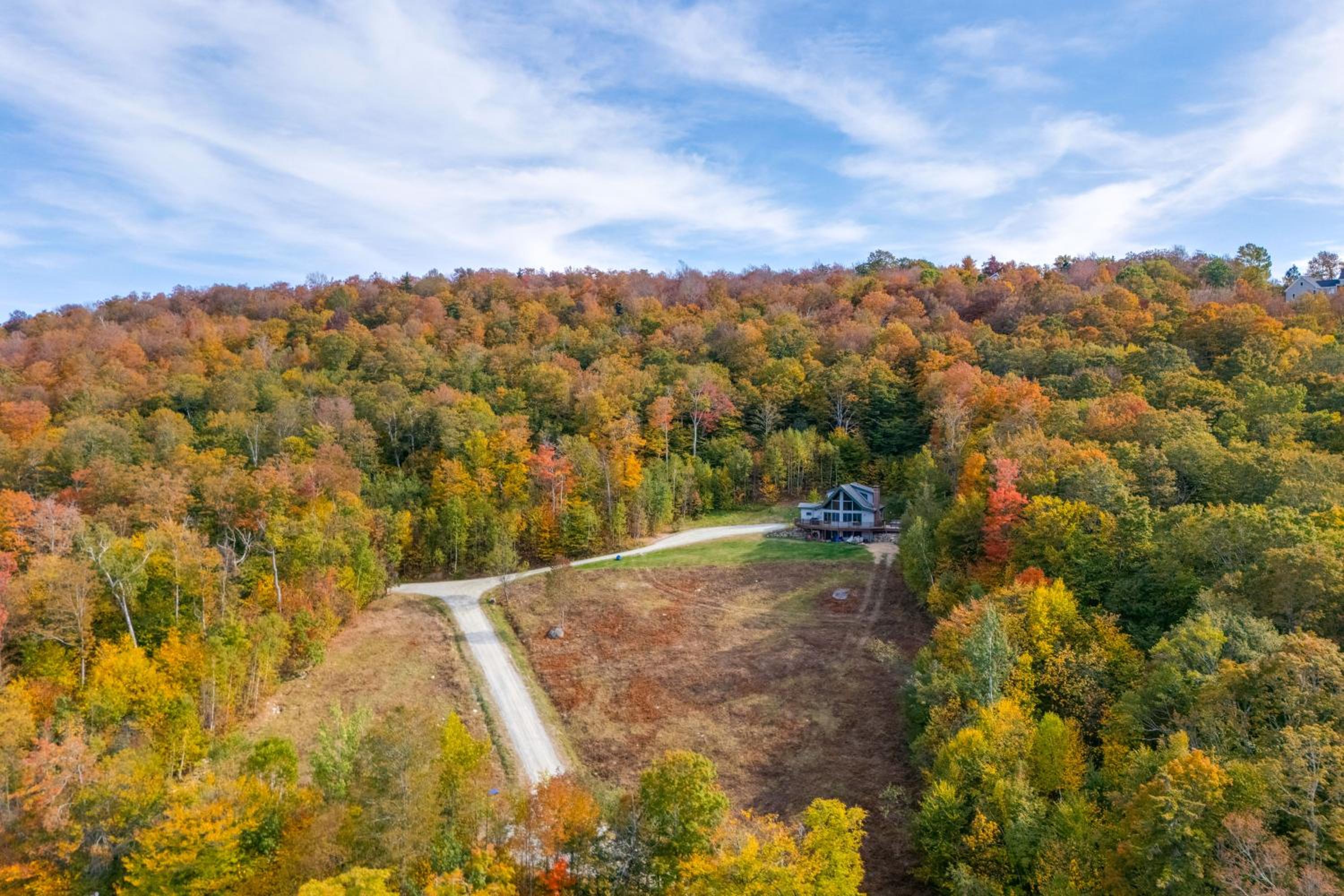 4 Mi to Stratton! Group Getaway with Deck and Views