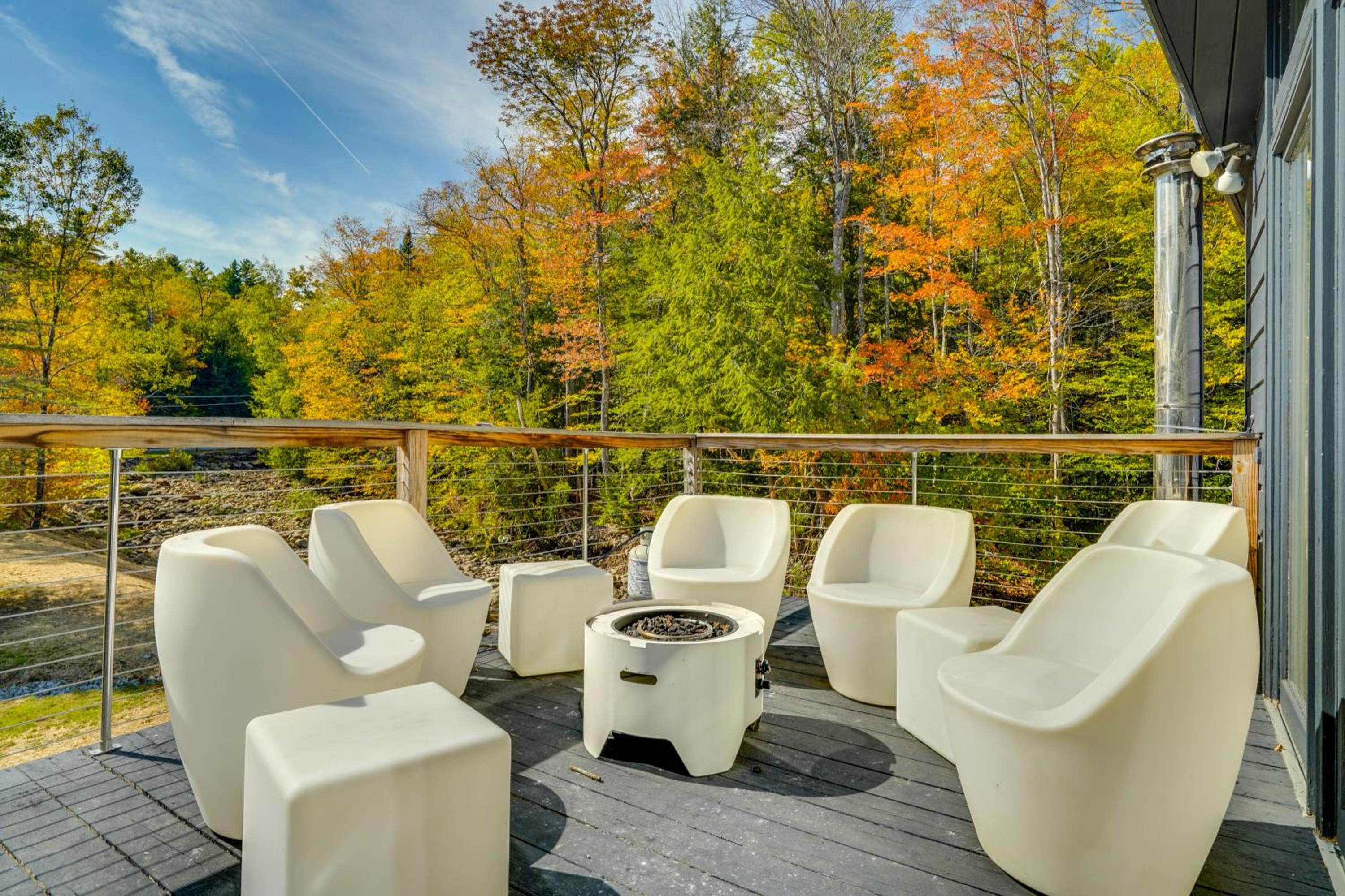 Luxe 5,000 Sq Ft Retreat 5 Mi to Stratton Resort