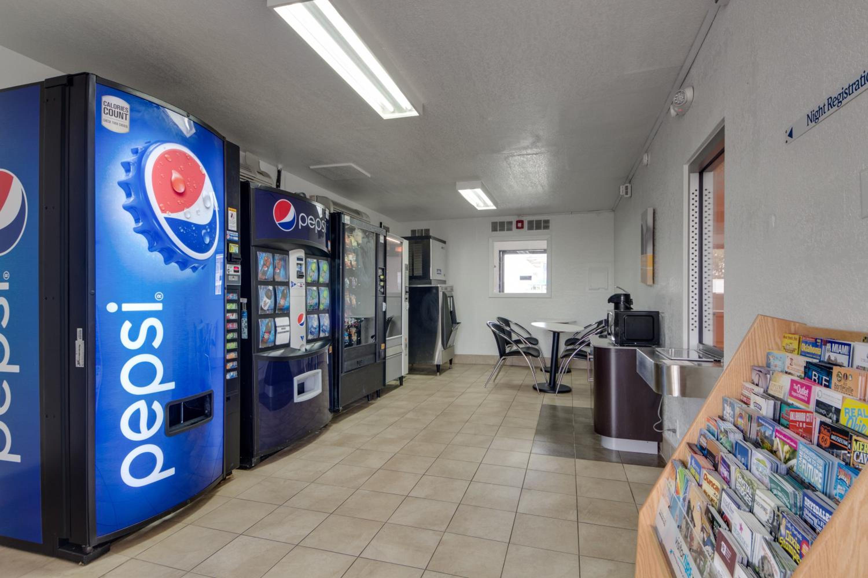 Muskogee Vacations - Avera Suites - Property Image 4