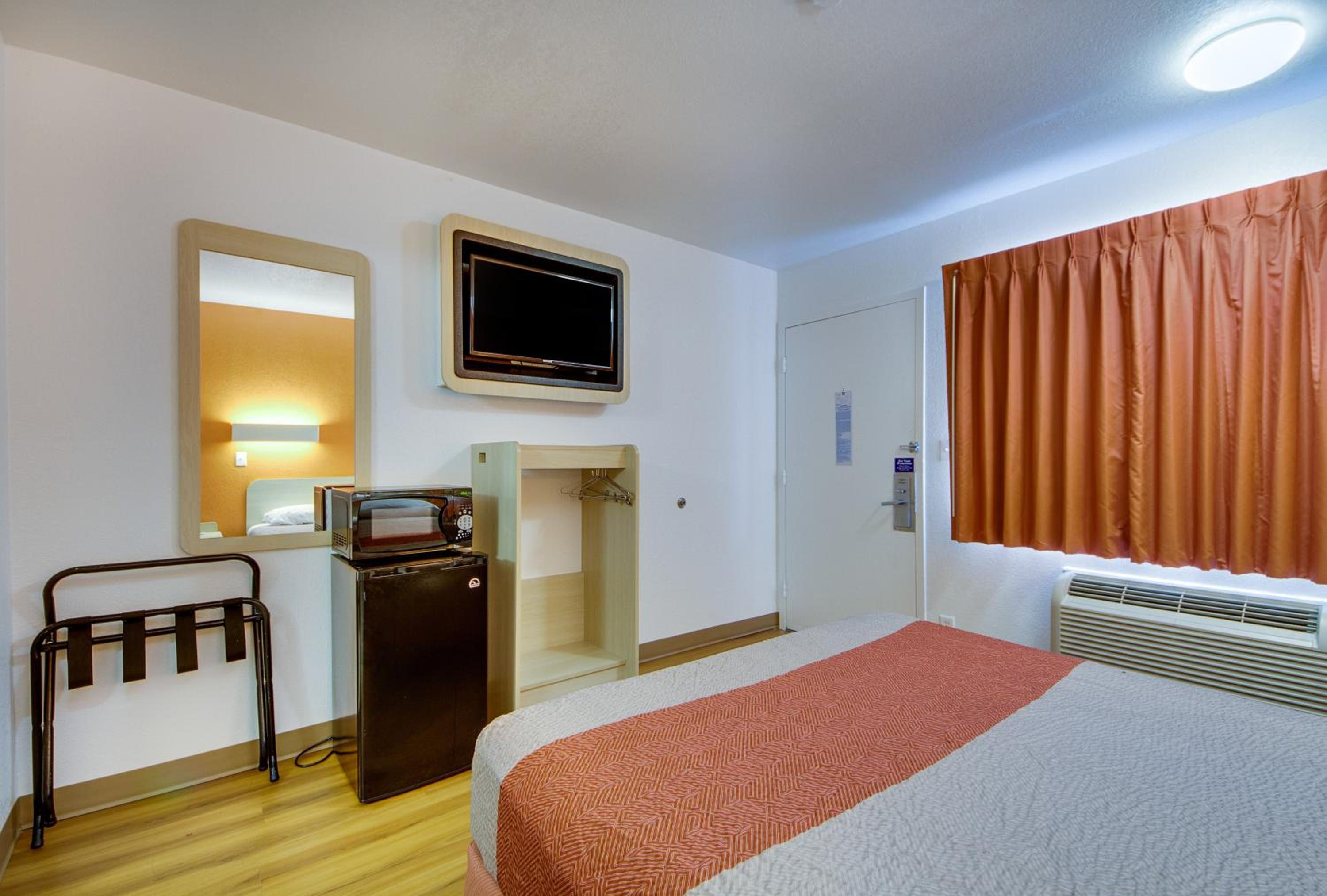 Avera Suites