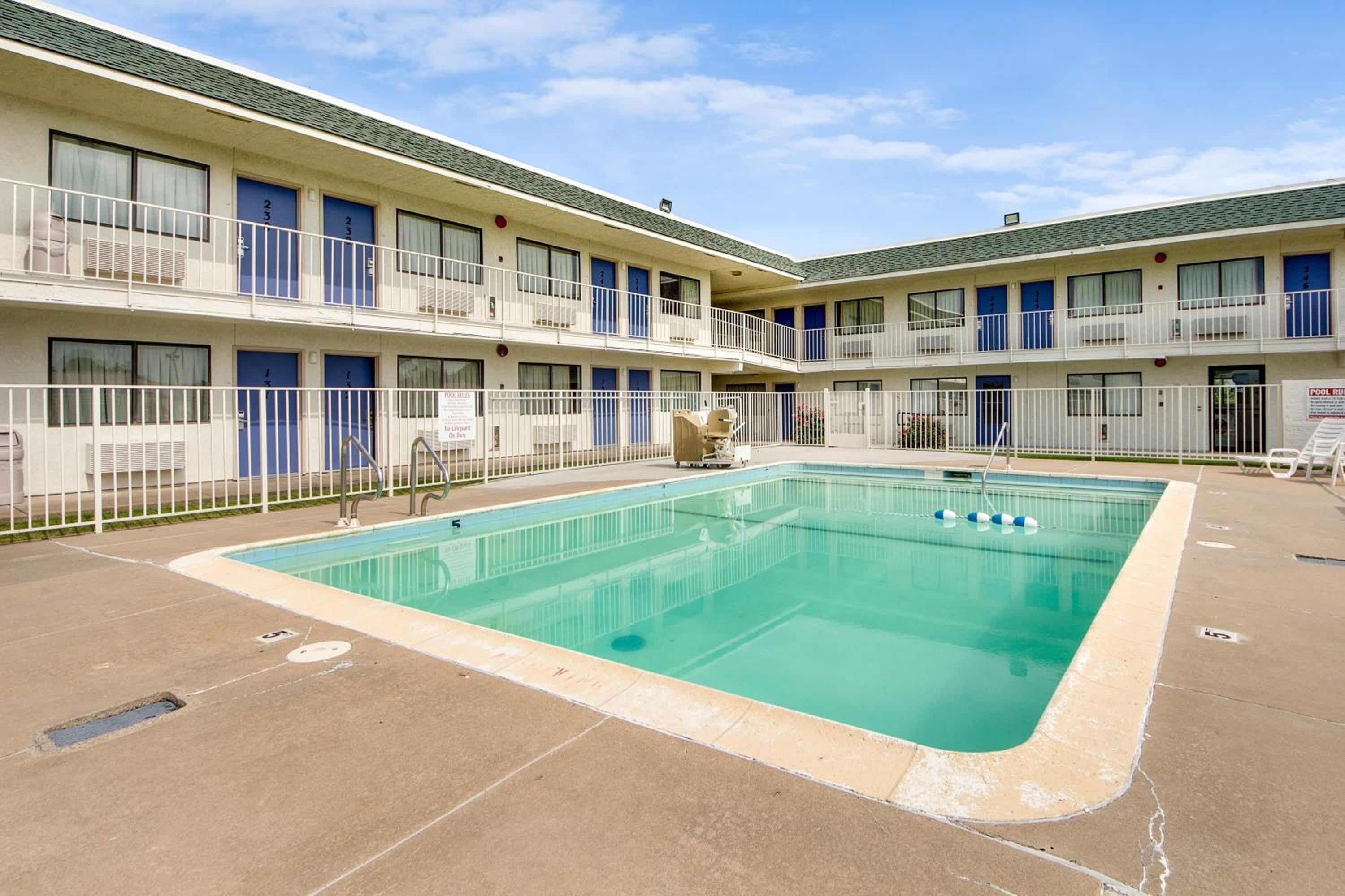 Avera Suites