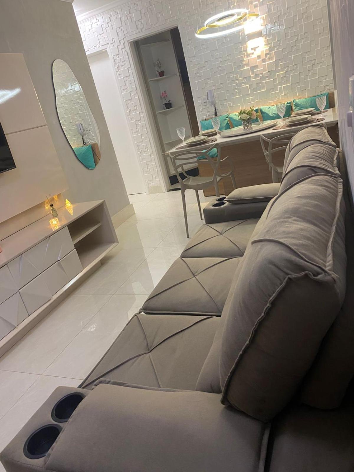 Apartamento Aconchegante e completo em Uberaba J & JF I