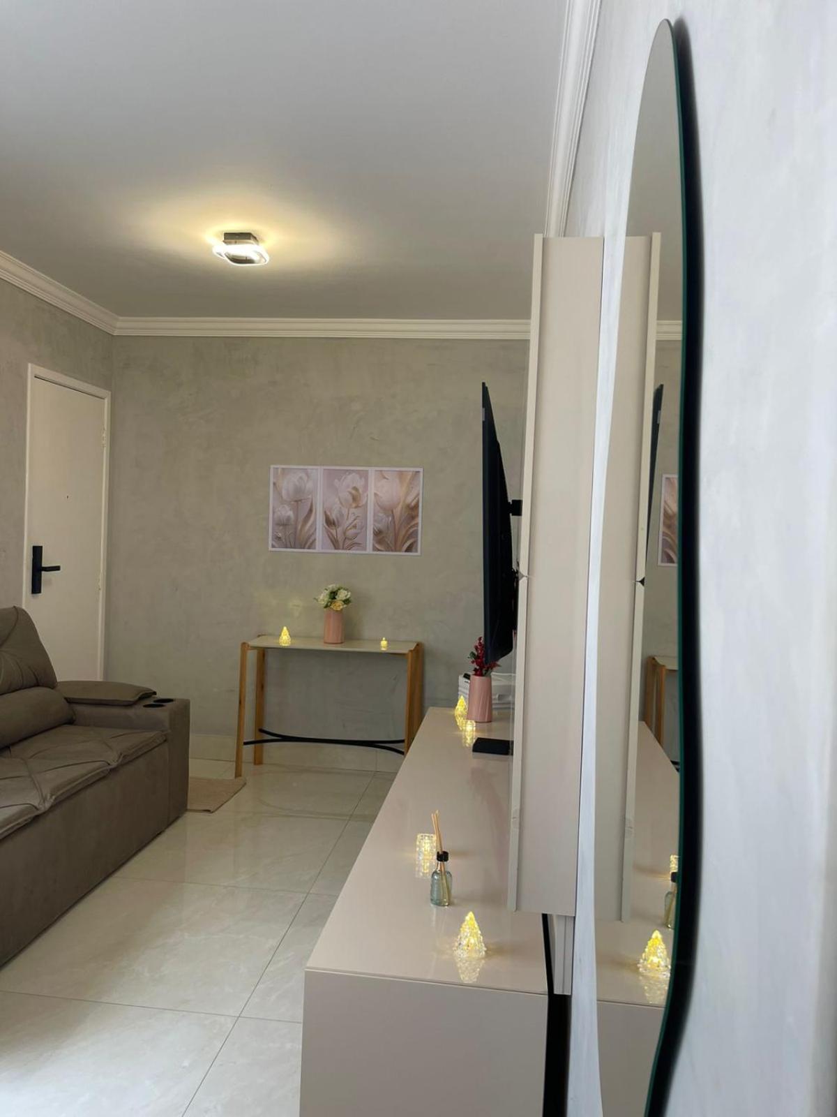 Apartamento Aconchegante e completo em Uberaba J & JF I