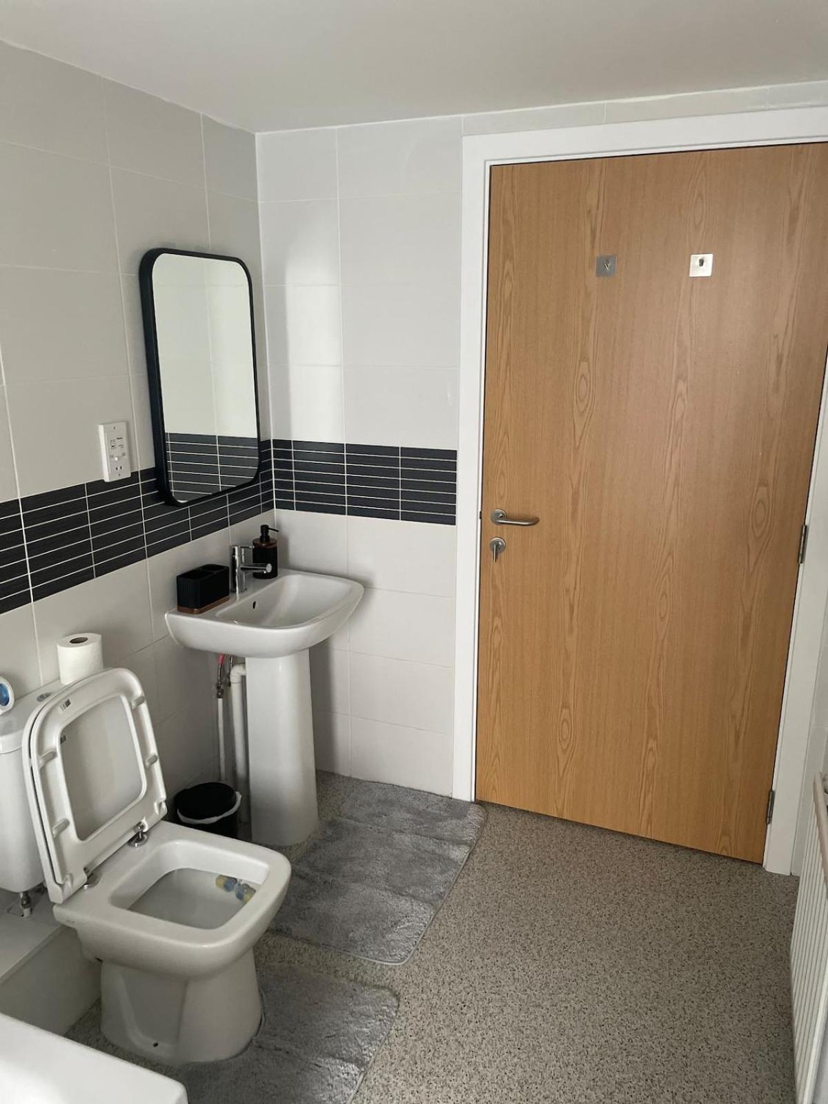 Maison 109 Suite - Modern City Apartment