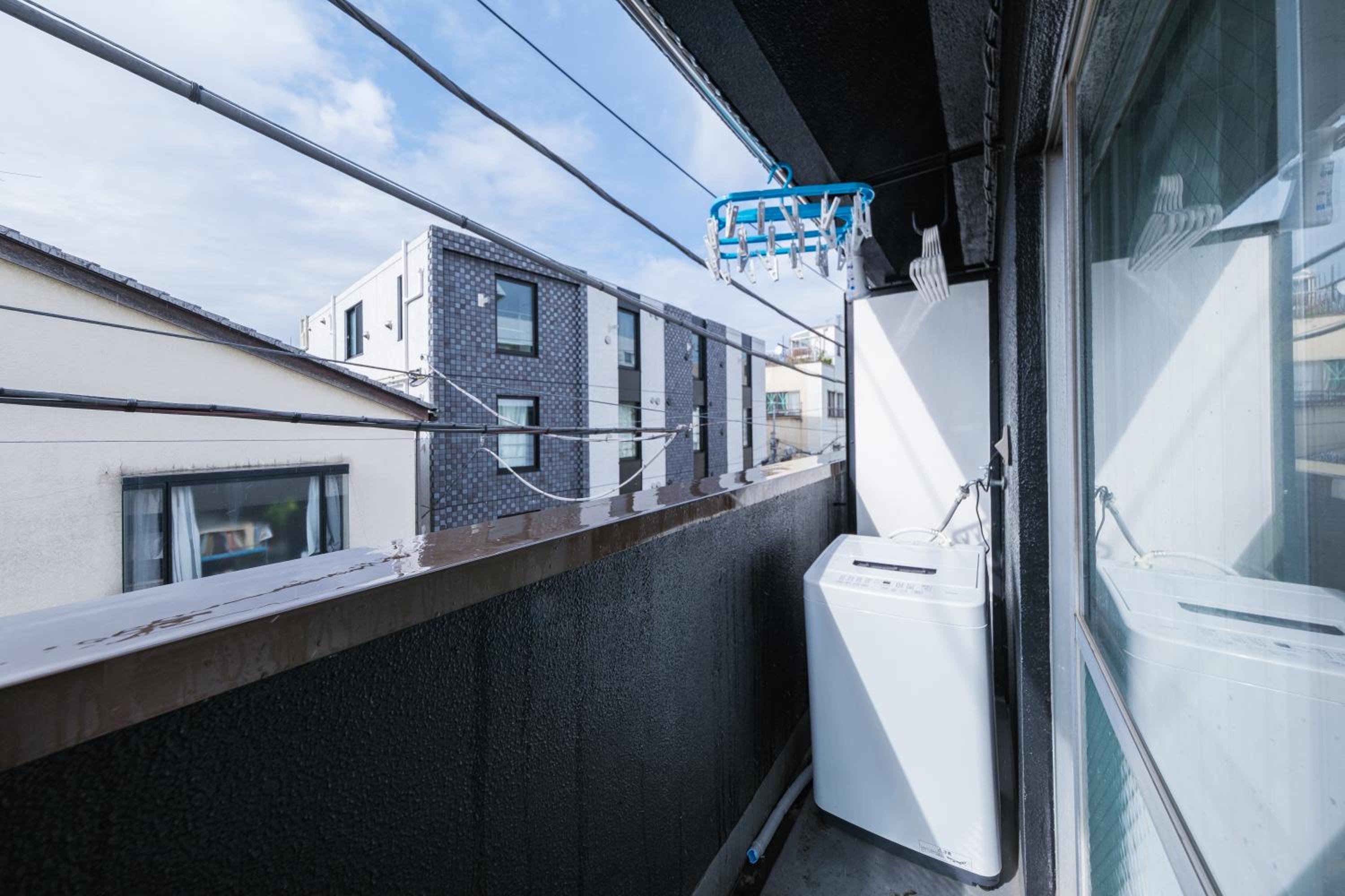 Comfy Stay Tokiwadai 2minute walk from Tokiwadai Station Ikebukuro 9min Shinjuku 14min Shibuya 18min Max 4guests Many restaurants nearby hot spring Shrine
