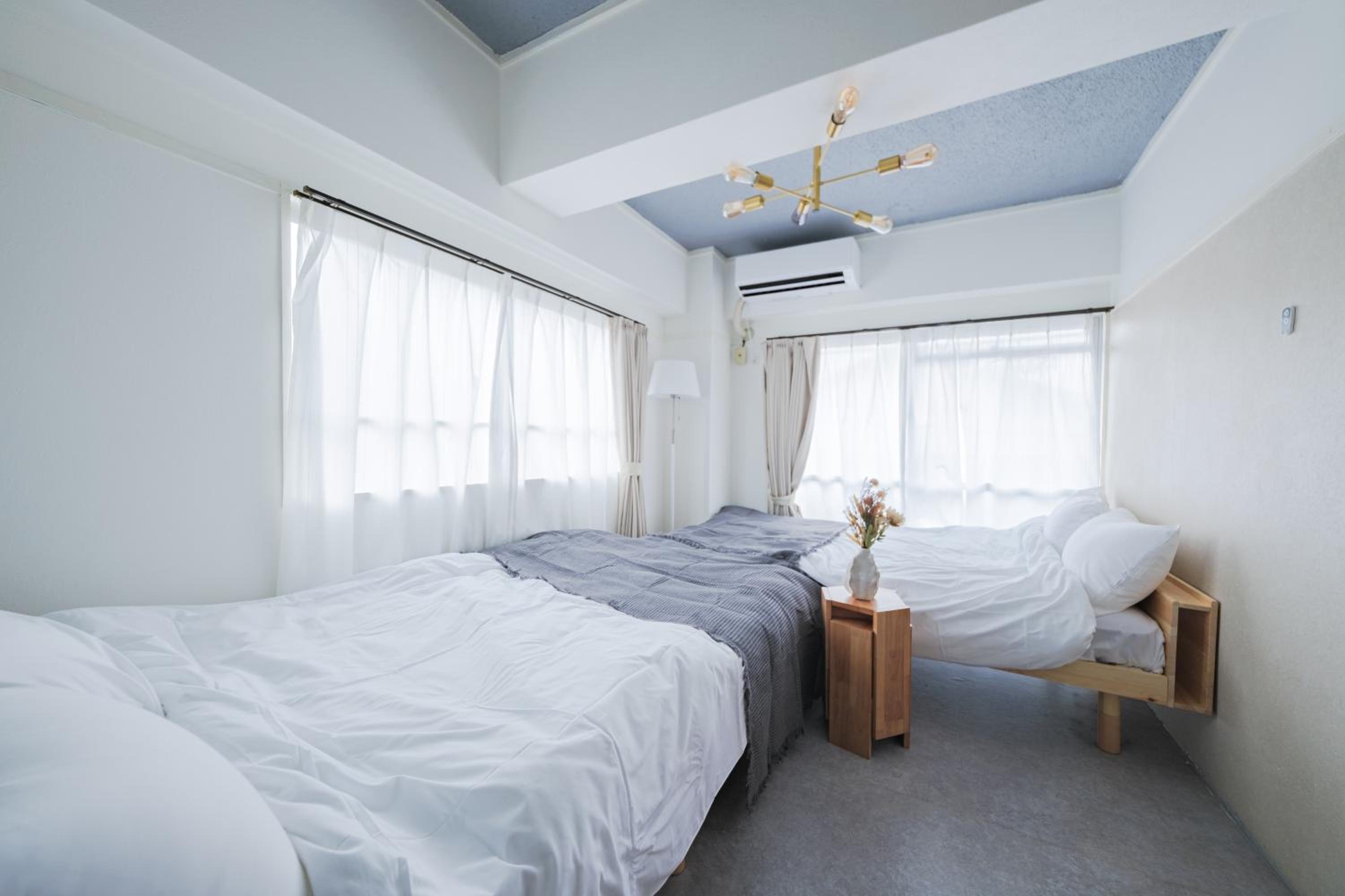 Comfy Stay Tokiwadai 2minute walk from Tokiwadai Station Ikebukuro 9min Shinjuku 14min Shibuya 18min Max 4guests Many restaurants nearby hot spring Shrine